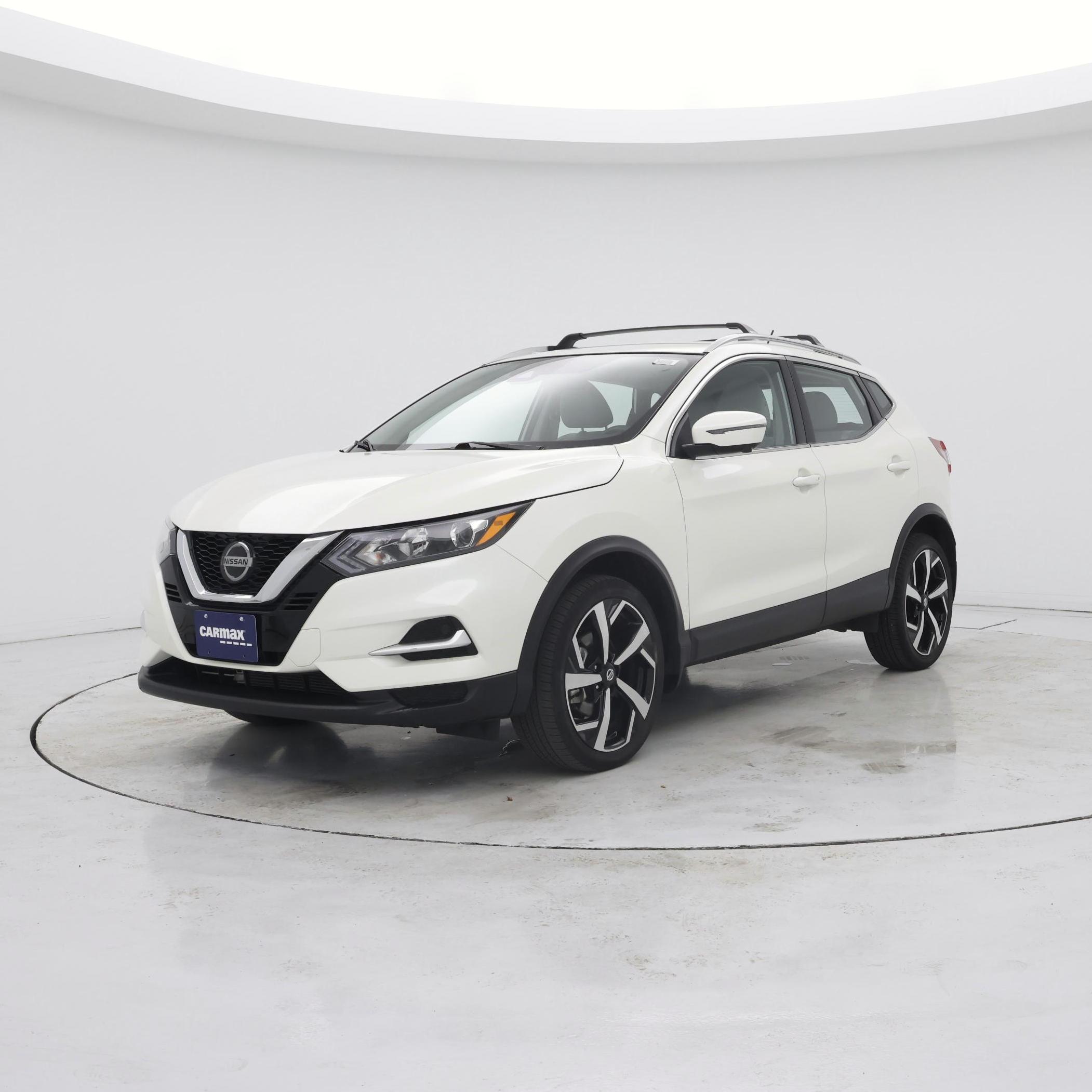 Thumbnail: 2022 Nissan Rogue Sport - 4