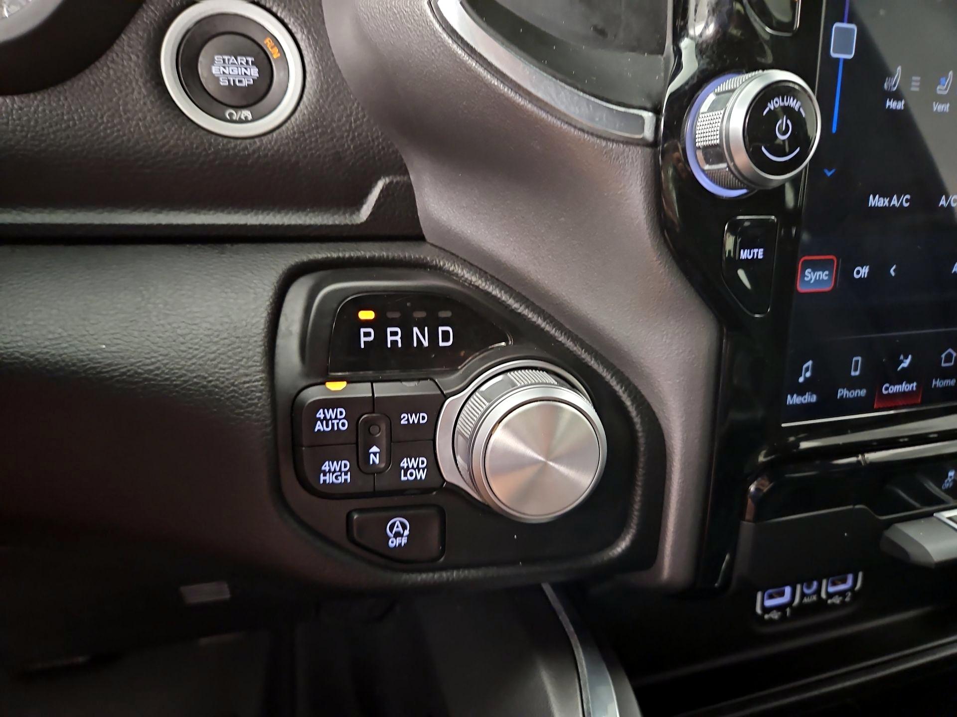 Thumbnail: 2023 RAM 1500 - 18