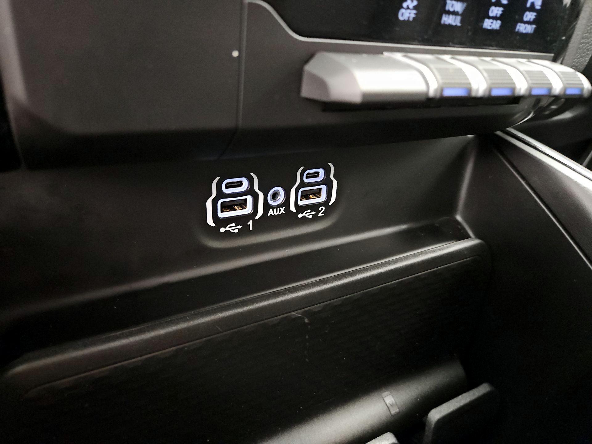 Thumbnail: 2023 RAM 1500 - 19