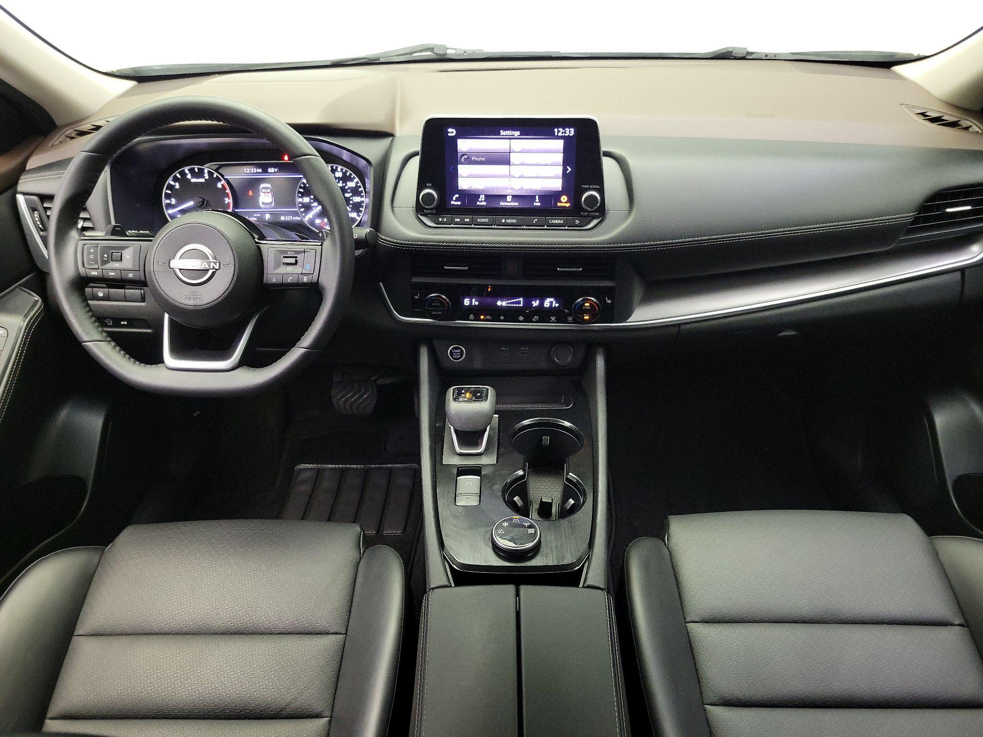 Thumbnail: 2023 Nissan Rogue - 9