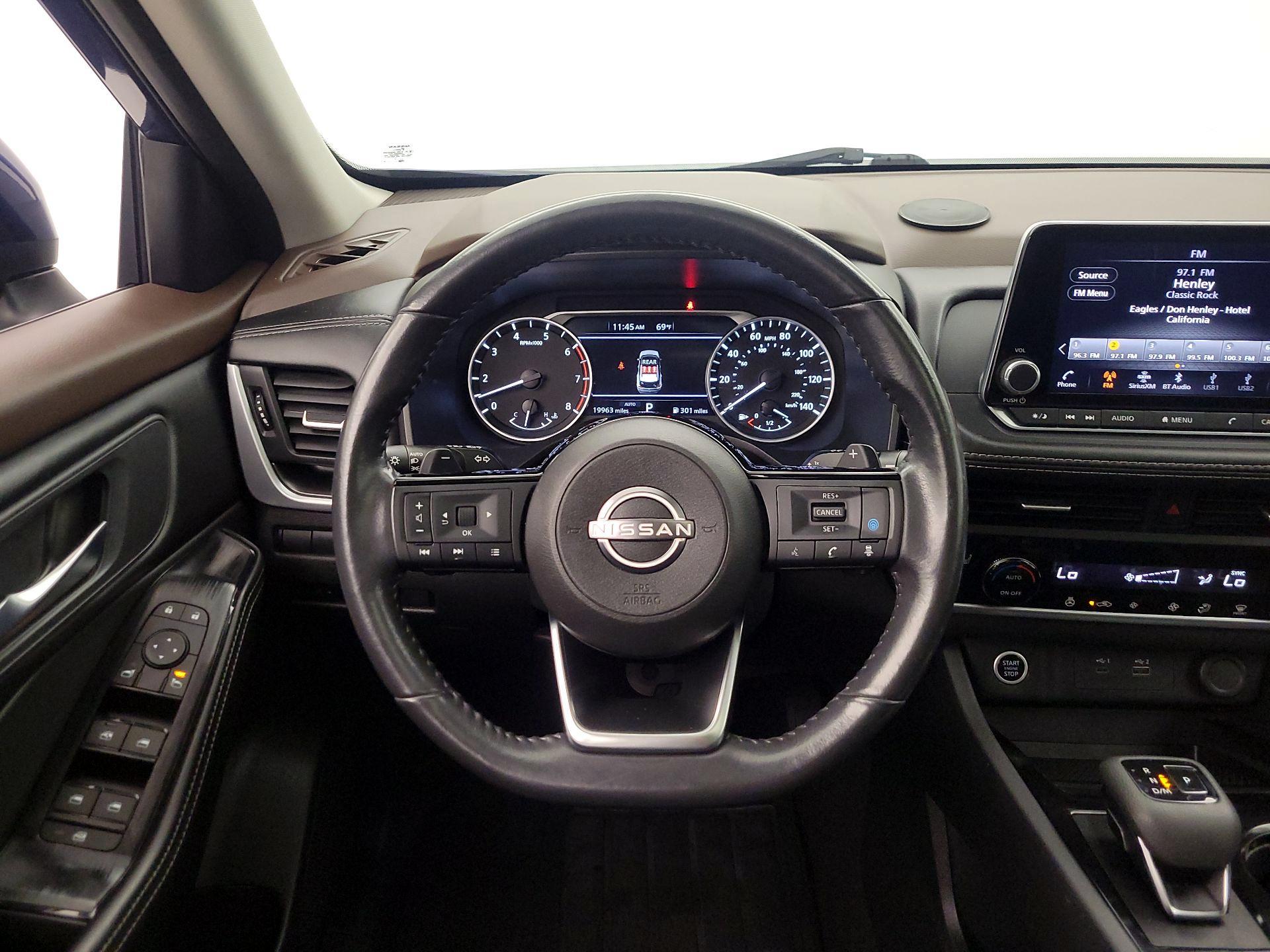 Thumbnail: 2023 Nissan Rogue - 10