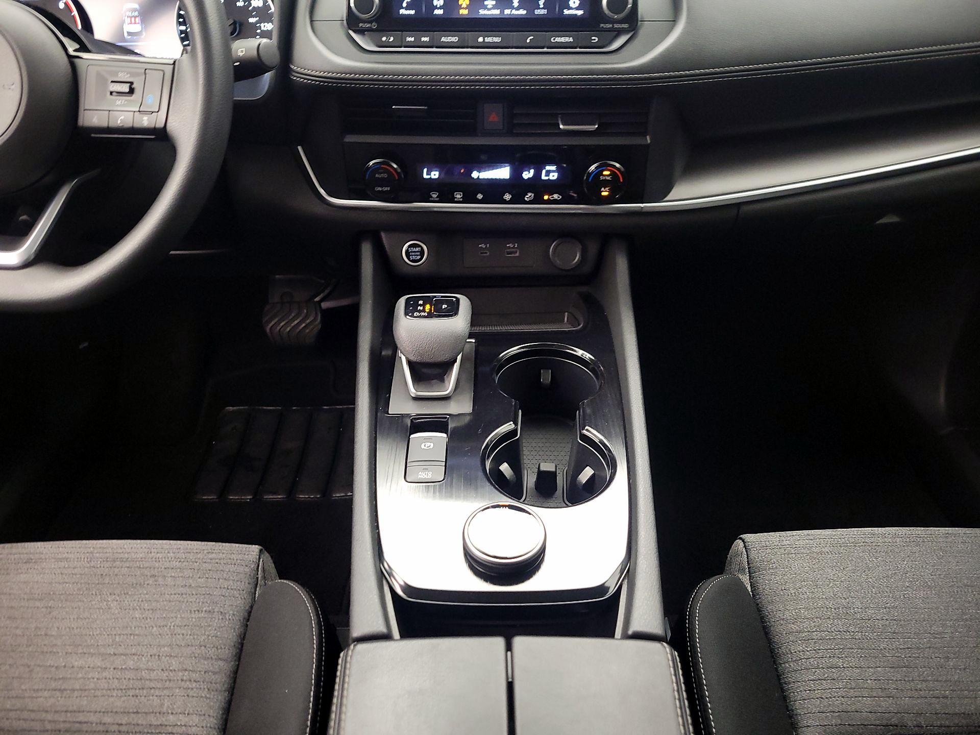 Thumbnail: 2023 Nissan Rogue - 17