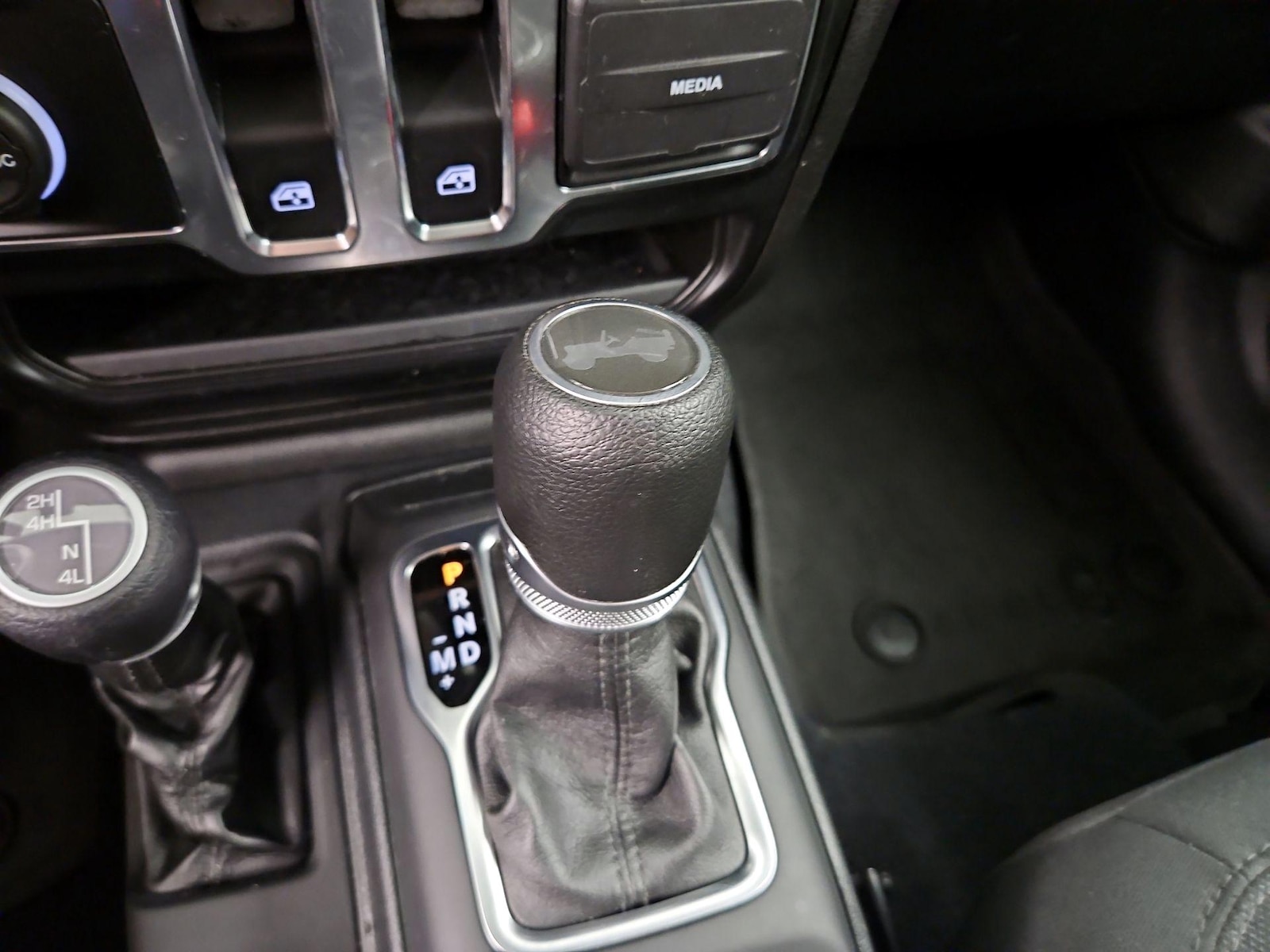 2022 Jeep Wrangler Sport S - Photo 18