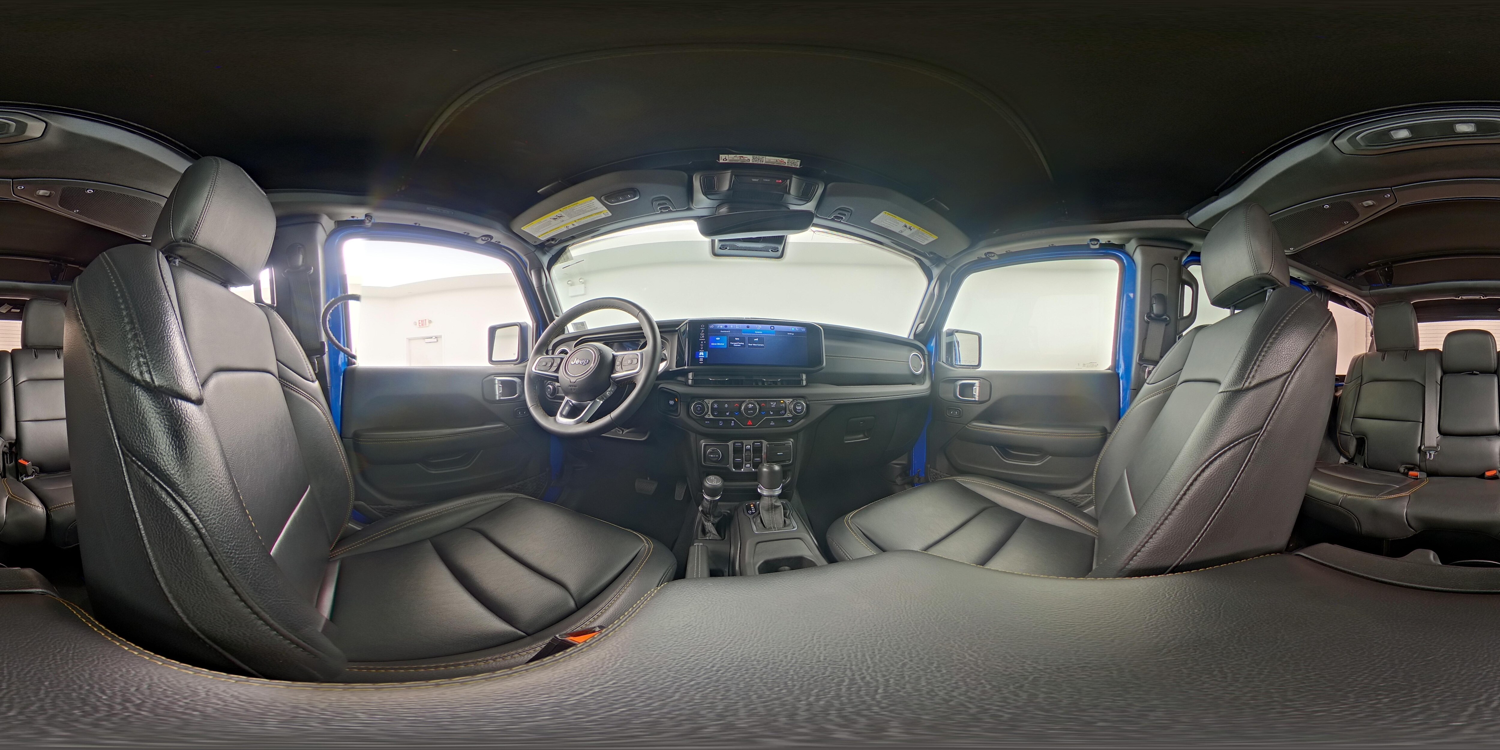 2024 Jeep Wrangler 4-Door Sahara - Photo 26