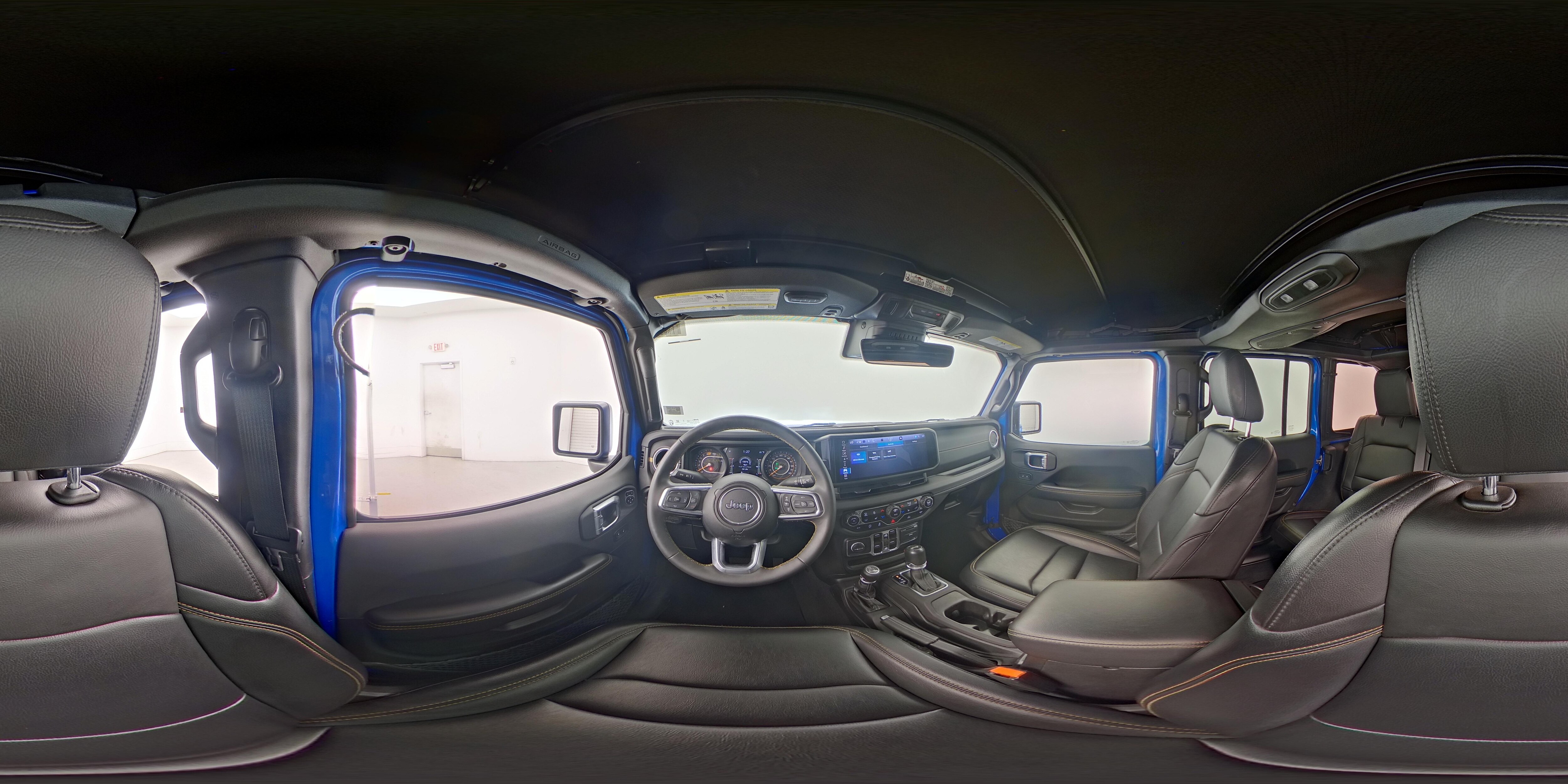 2024 Jeep Wrangler 4-Door Sahara - Photo 28