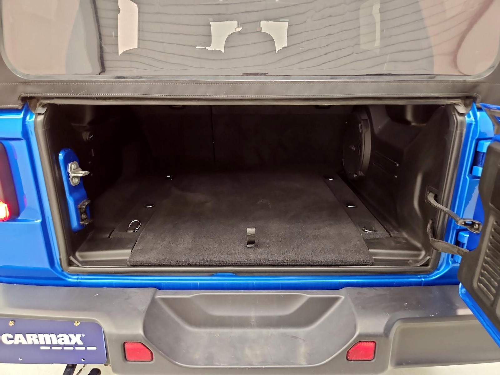 2024 Jeep Wrangler 4-Door Sahara - Photo 22