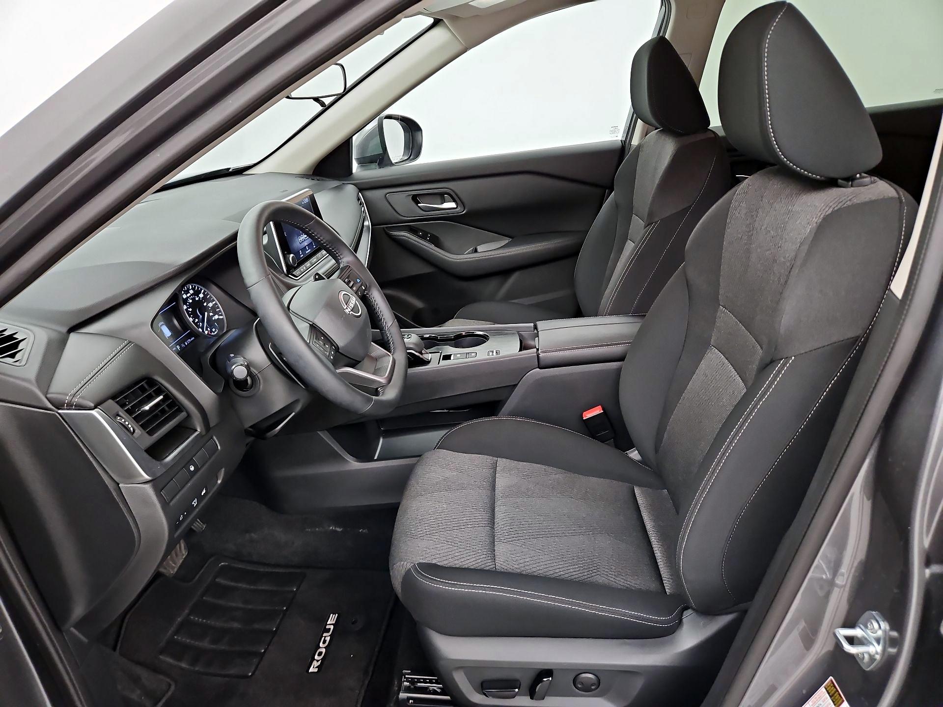 Thumbnail: 2025 Nissan Rogue - 11
