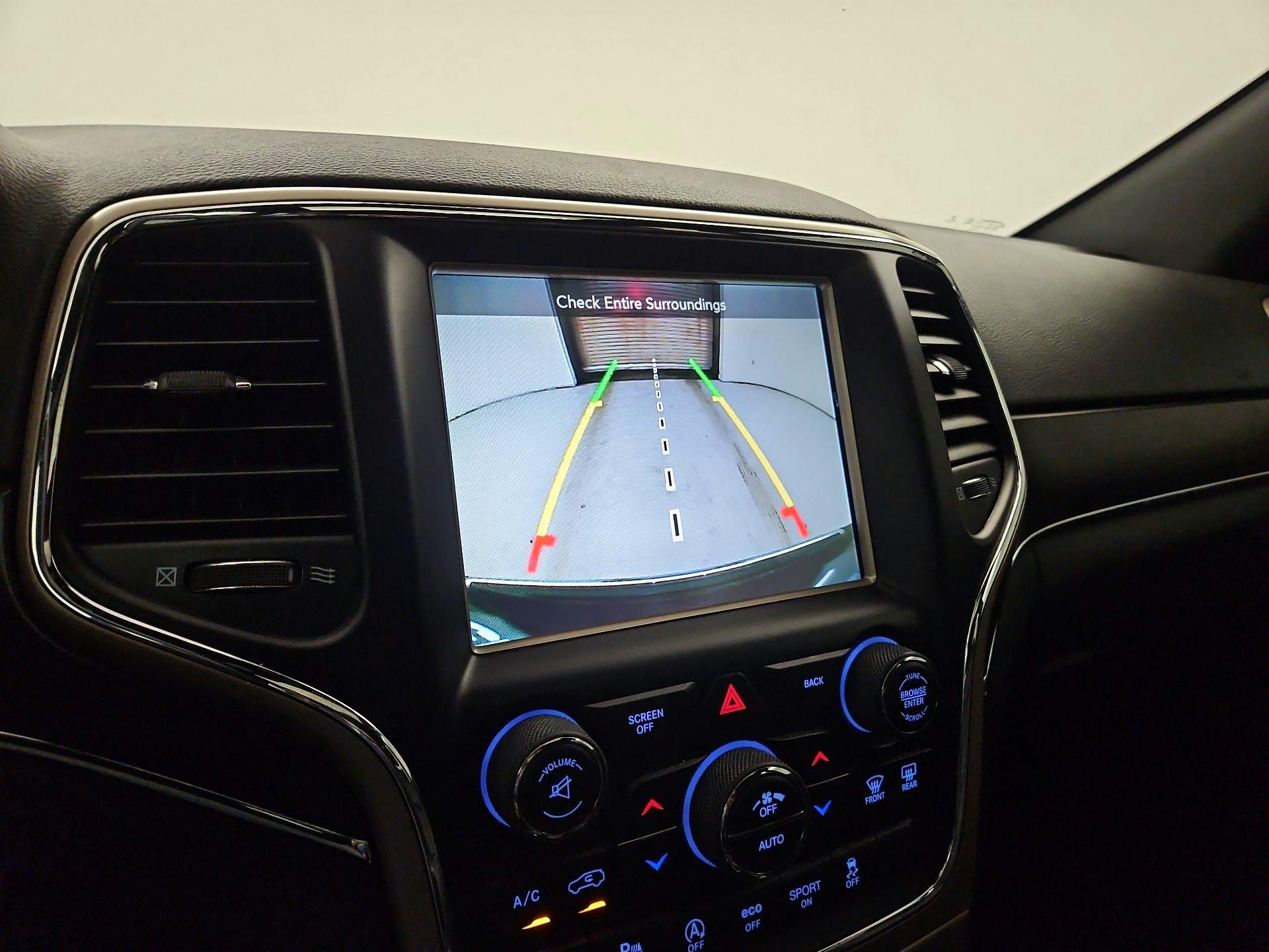 Thumbnail: 2016 Jeep Grand Cherokee - 13