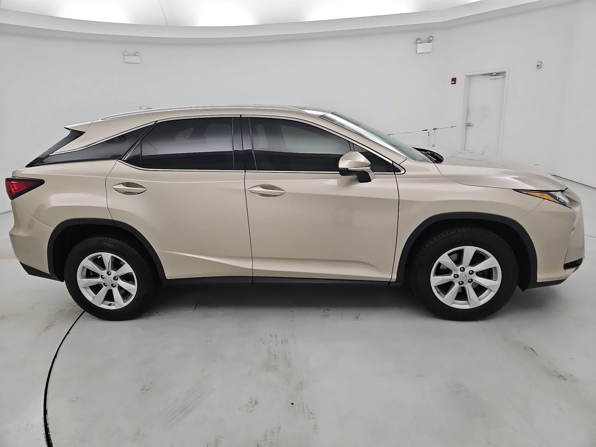 Thumbnail: 2017 Lexus RX - 4