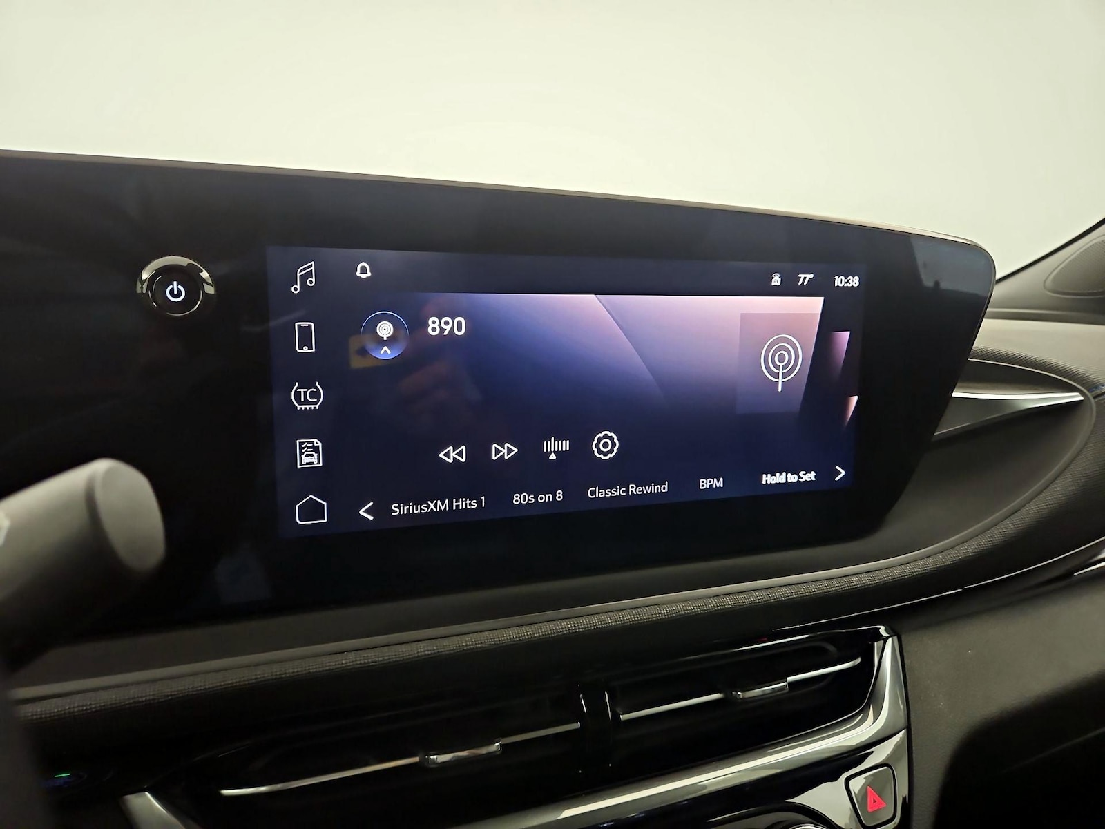 2024 Buick Envista Sport Touring - Photo 14