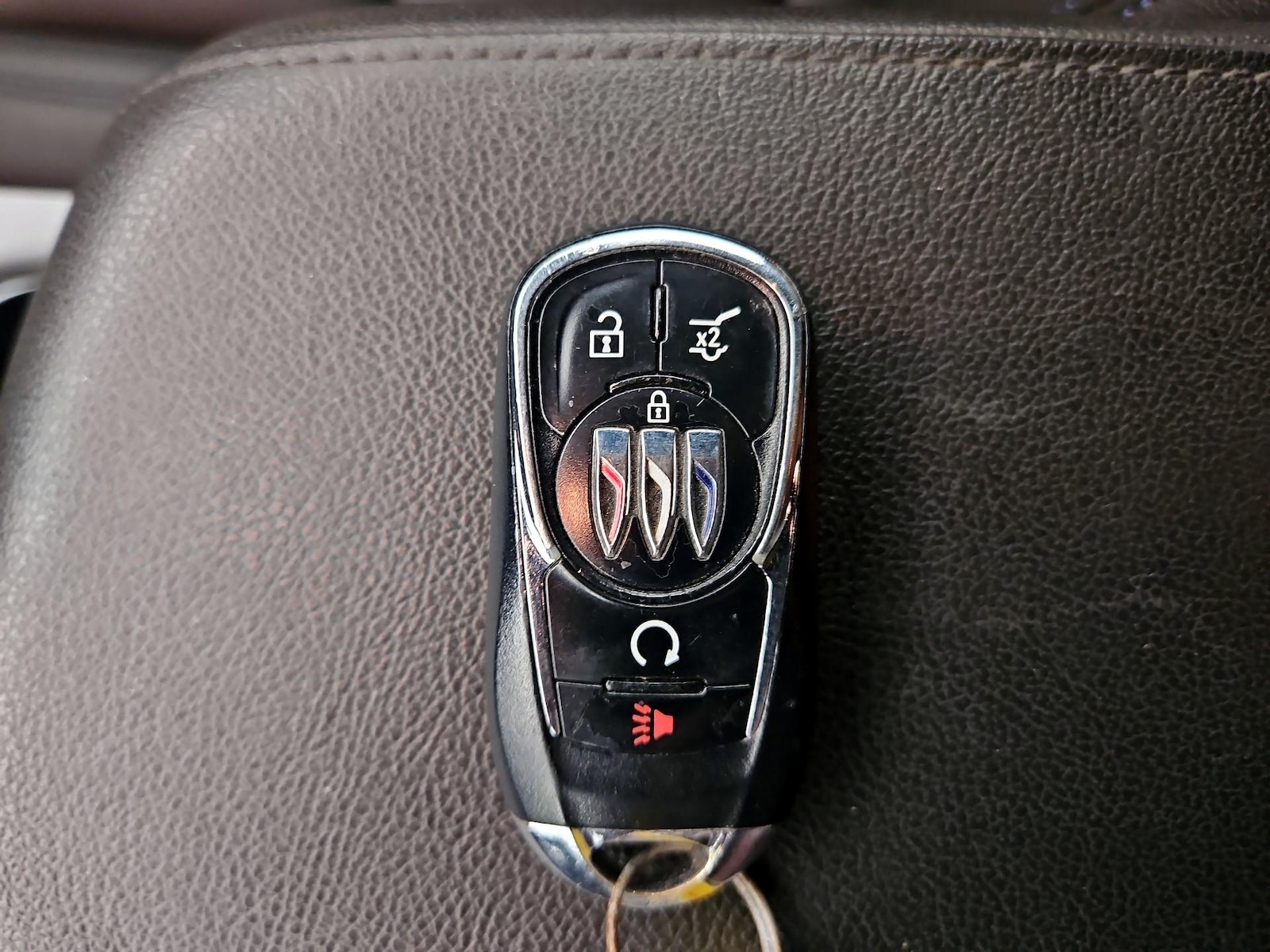 2024 Buick Envista Sport Touring - Photo 22