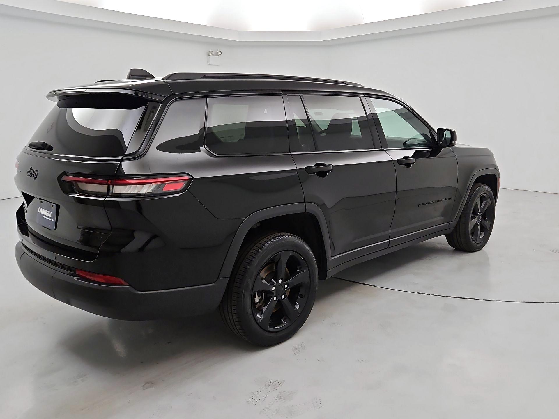 Thumbnail: 2023 Jeep Grand Cherokee L - 5