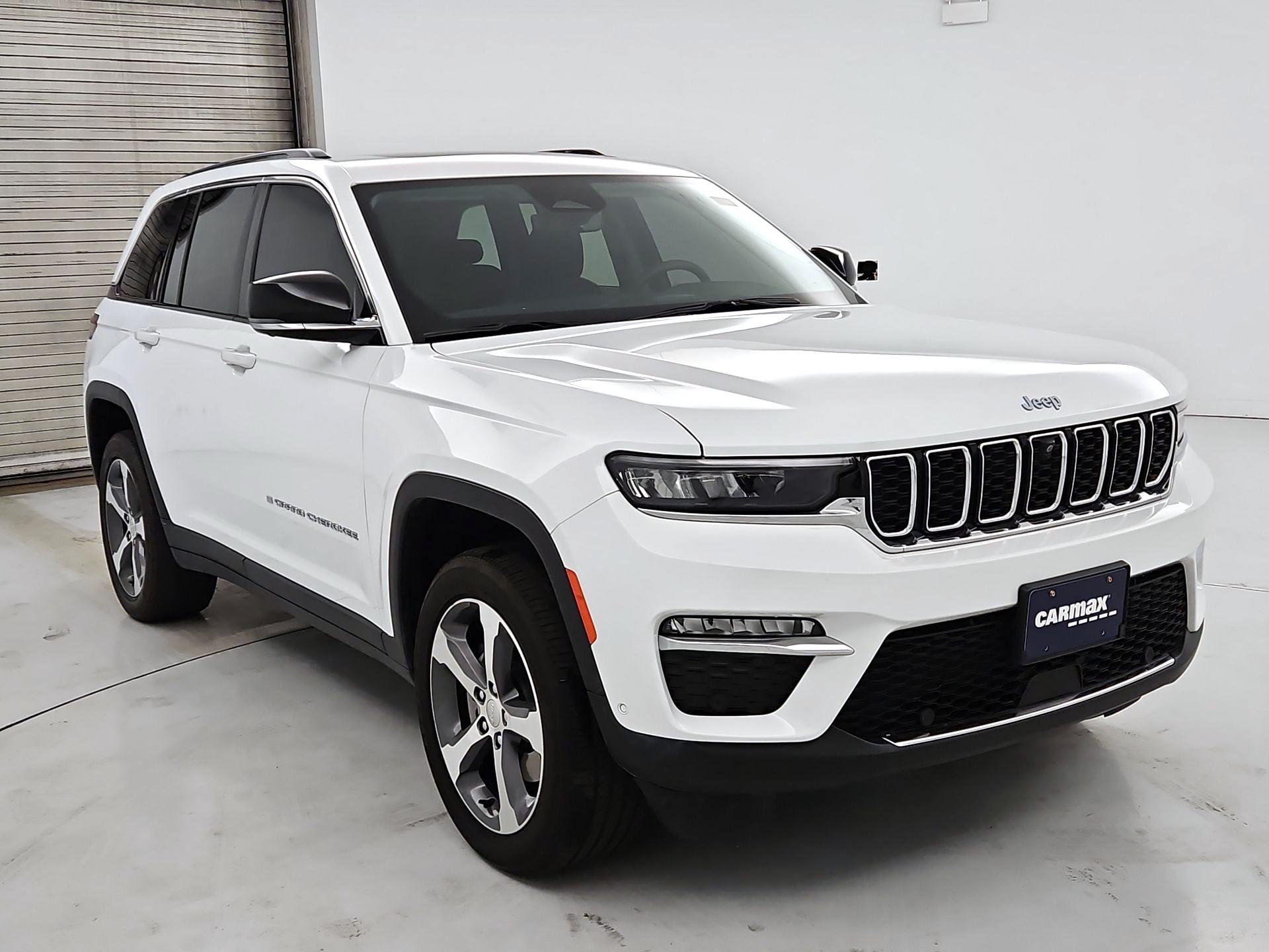 Thumbnail: 2023 Jeep Grand Cherokee - 1