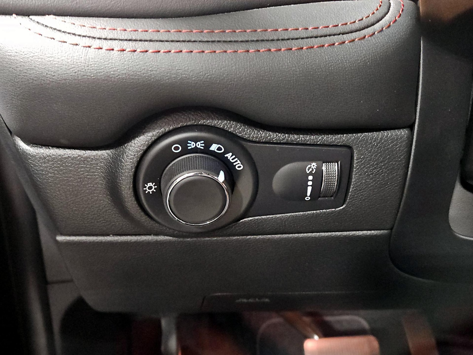 2024 Dodge Durango GT - Photo 12