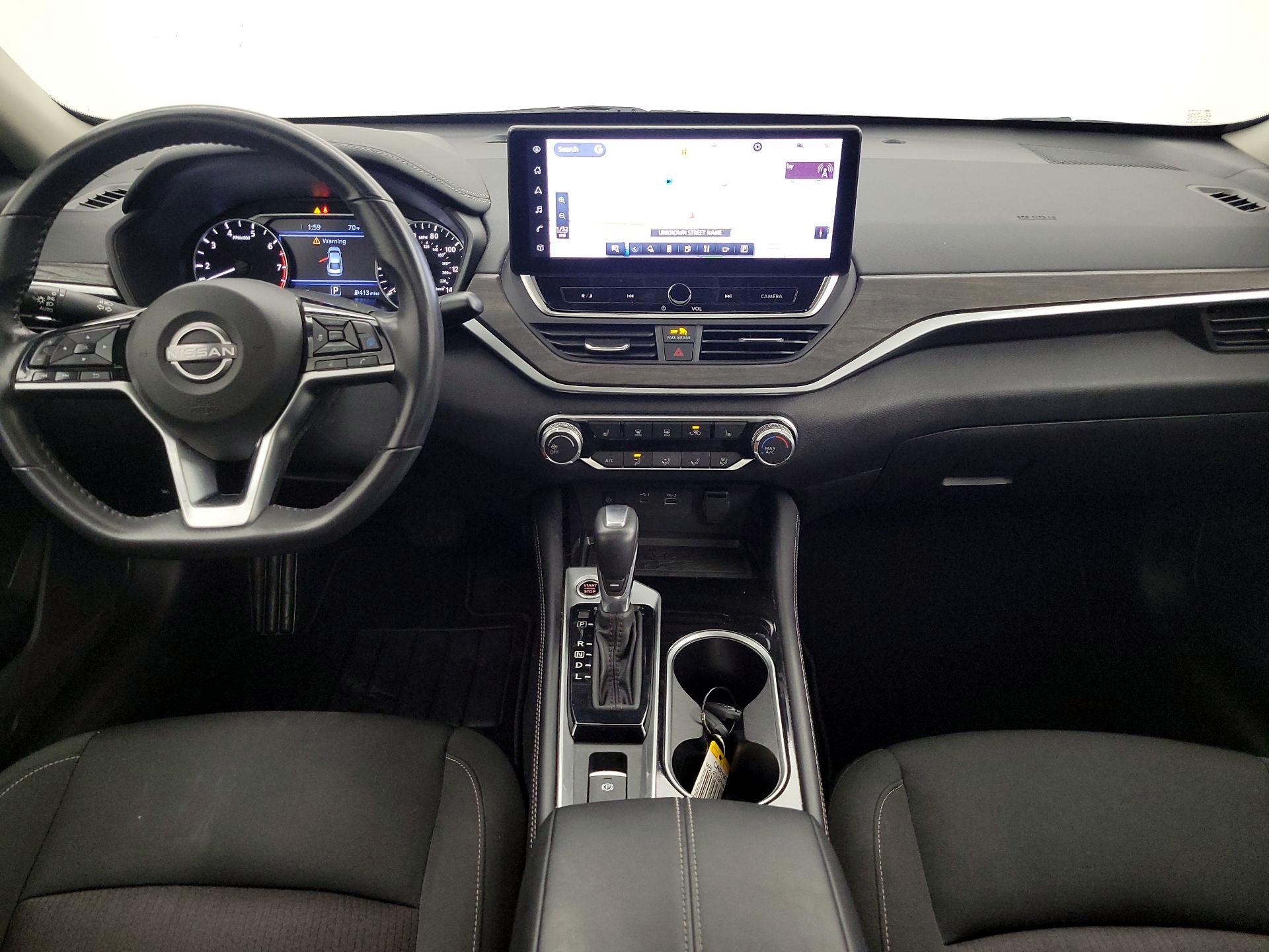 Thumbnail: 2023 Nissan Altima - 9