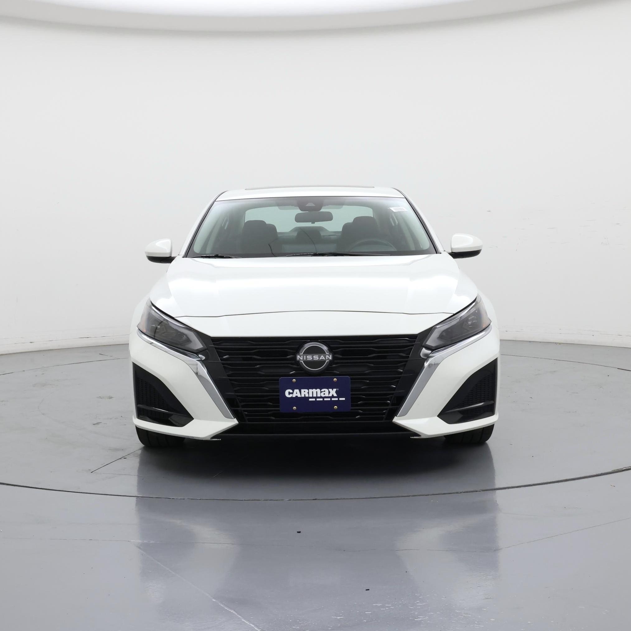 Thumbnail: 2023 Nissan Altima - 5