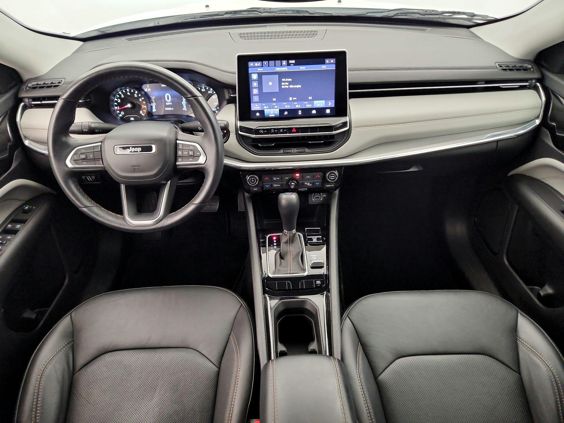 Thumbnail: 2022 Jeep Compass - 9