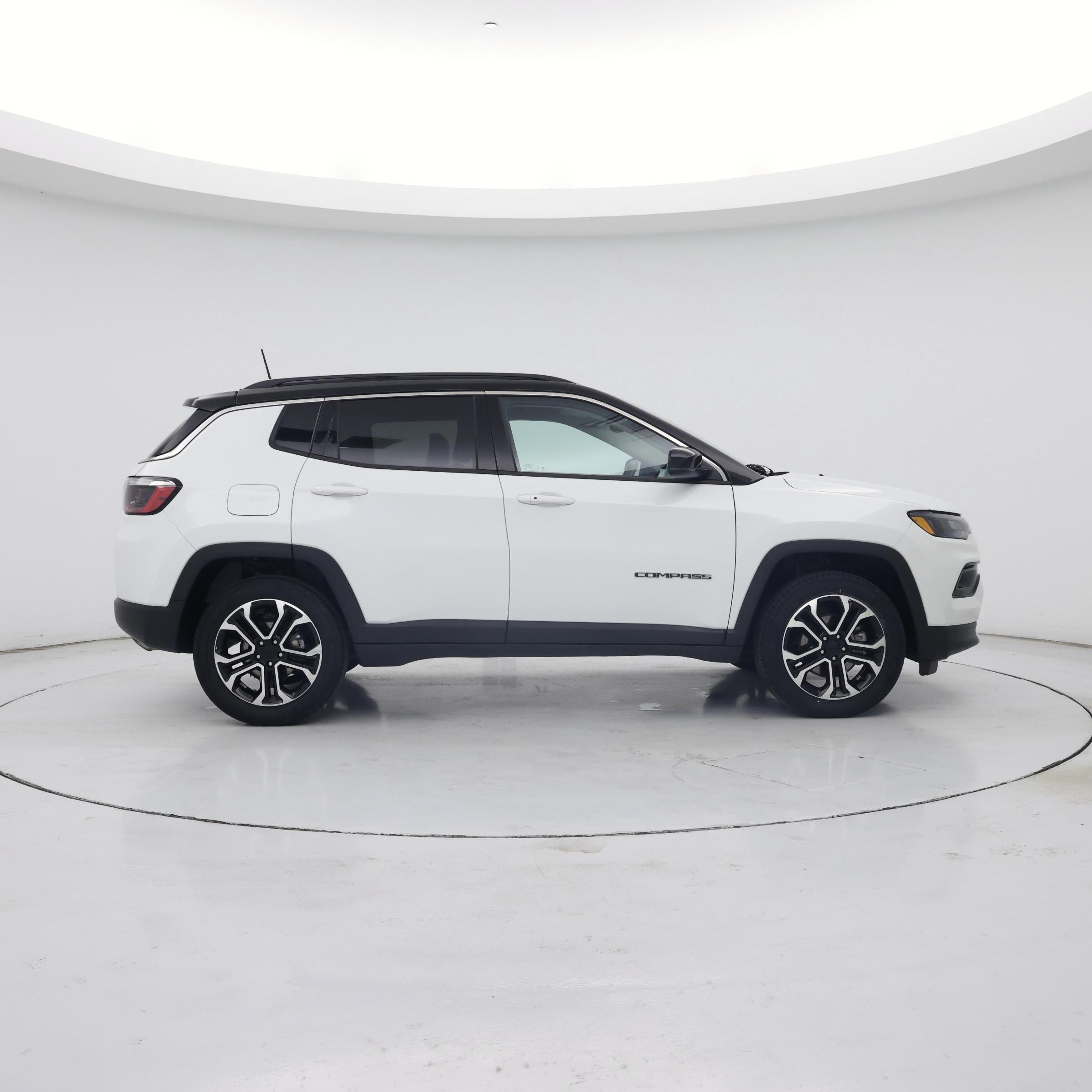 Thumbnail: 2022 Jeep Compass - 7