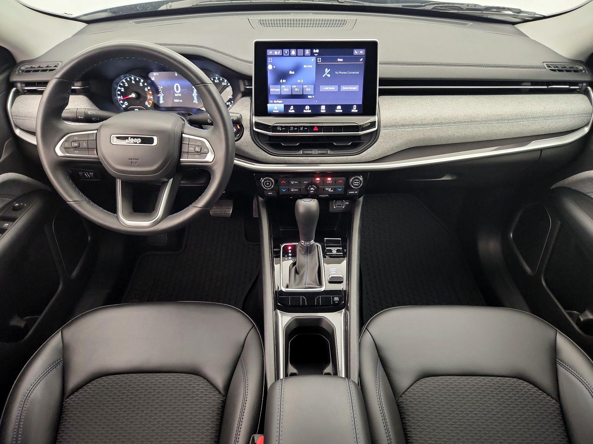 Thumbnail: 2022 Jeep Compass - 9