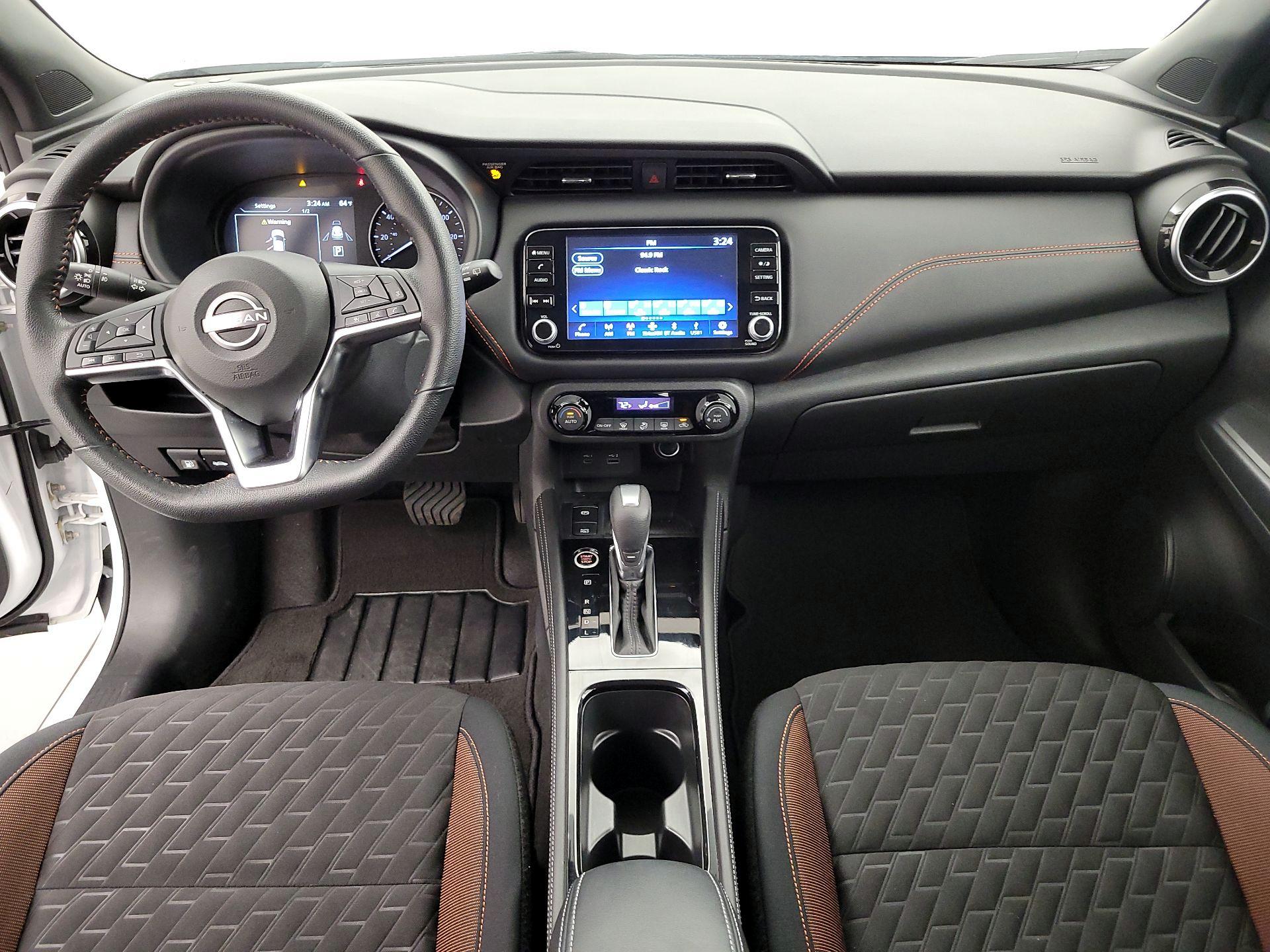 Thumbnail: 2023 Nissan Kicks - 9