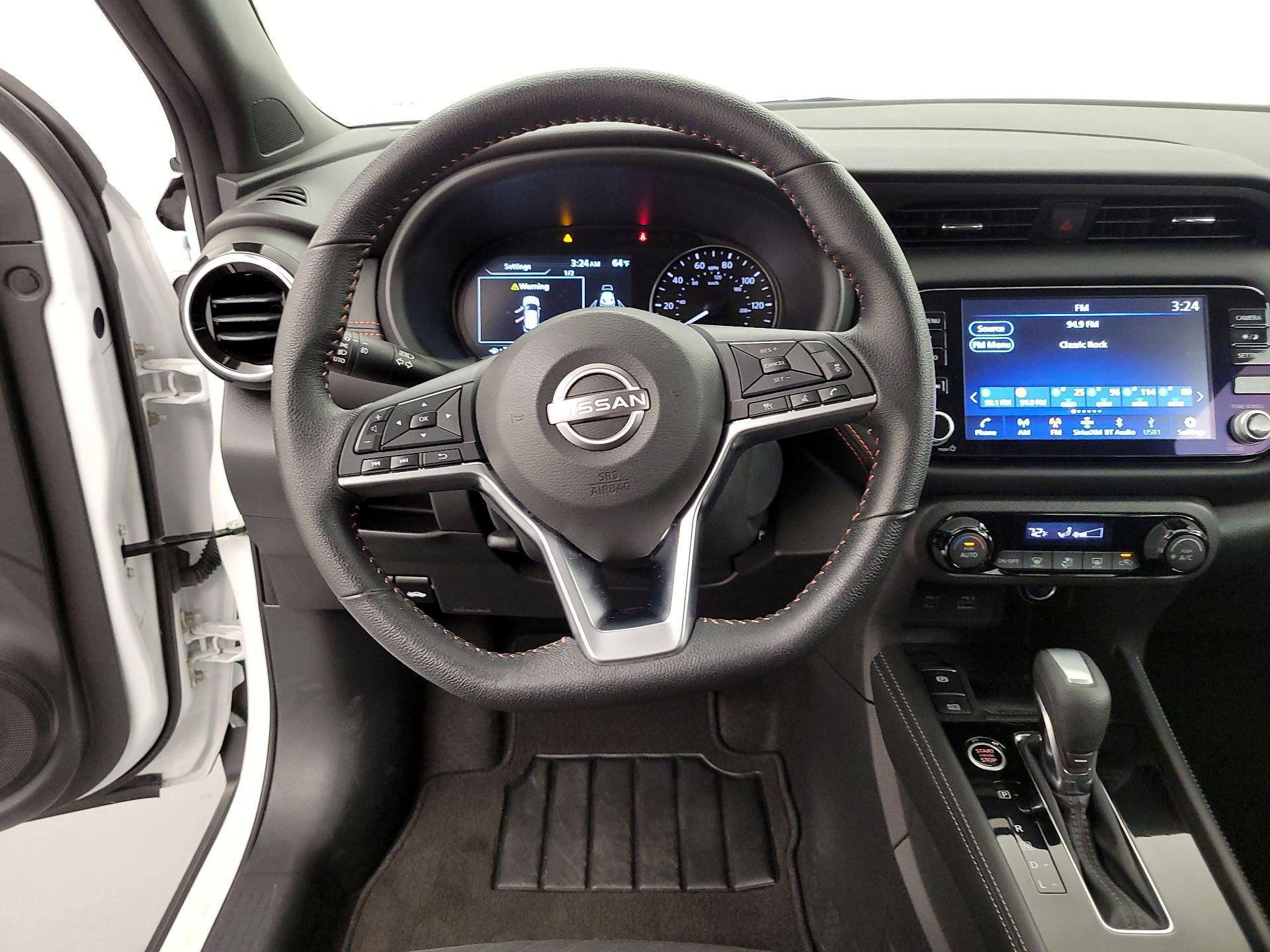 Thumbnail: 2023 Nissan Kicks - 10