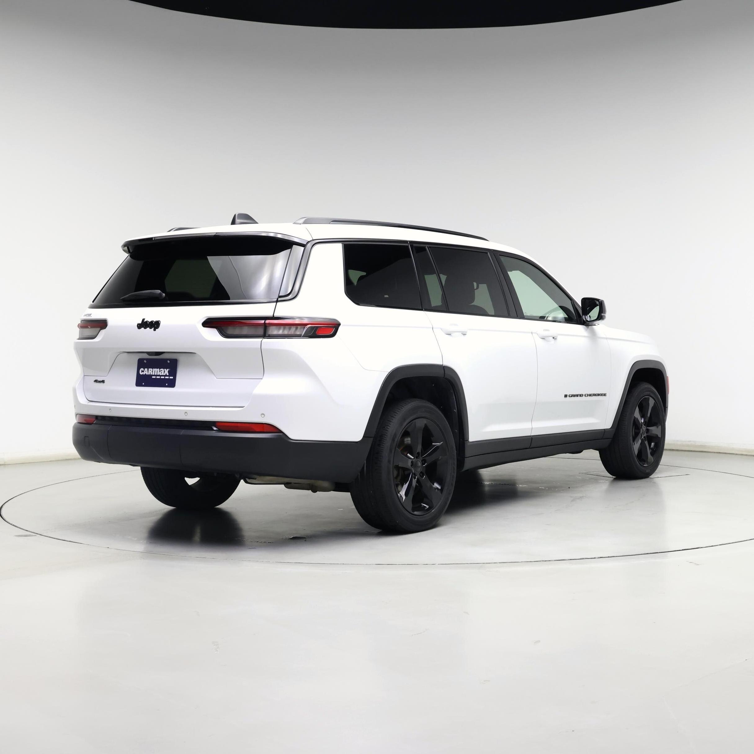 Thumbnail: 2023 Jeep Grand Cherokee L - 8