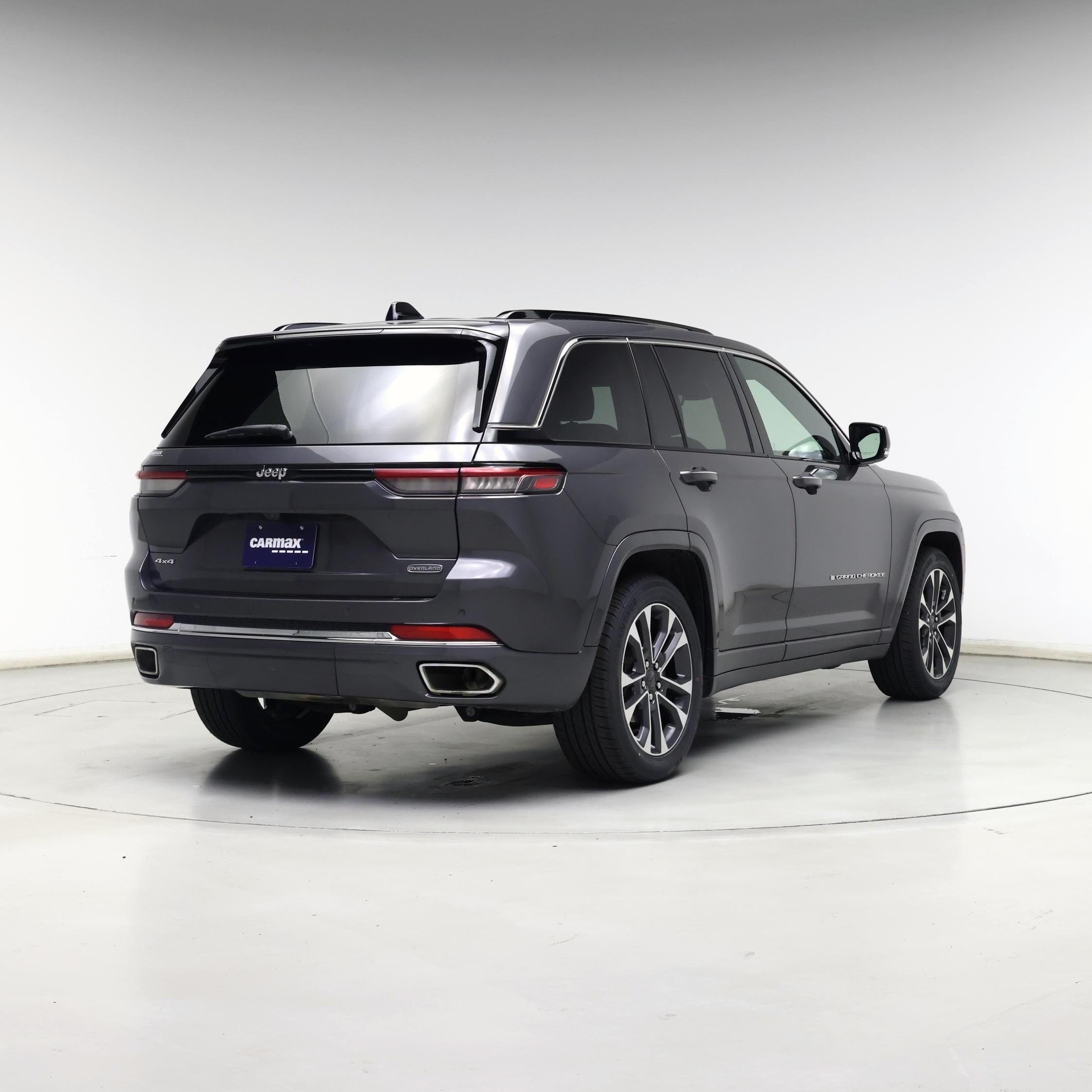 Thumbnail: 2023 Jeep Grand Cherokee - 8