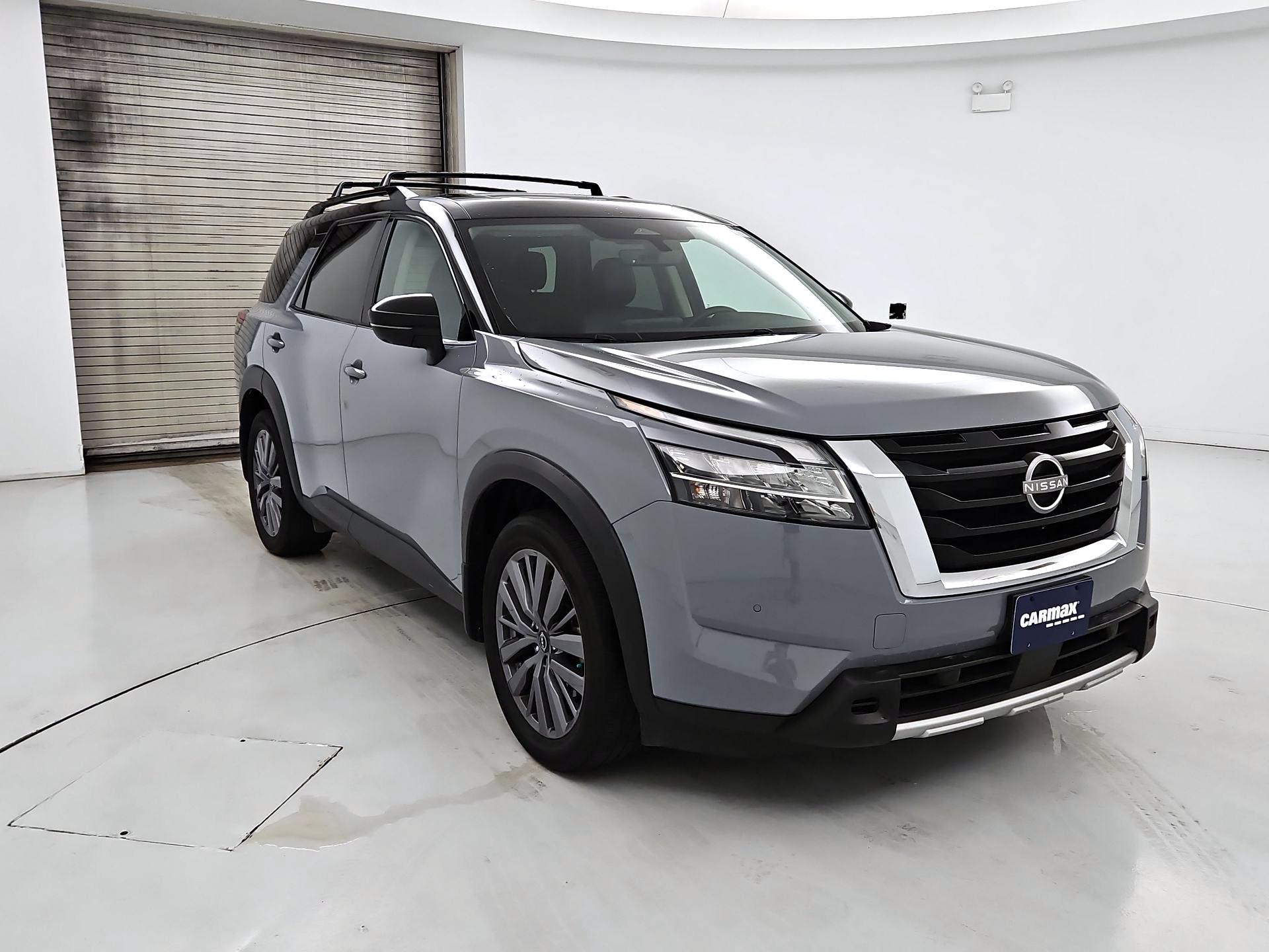 Thumbnail: 2023 Nissan Pathfinder - 1