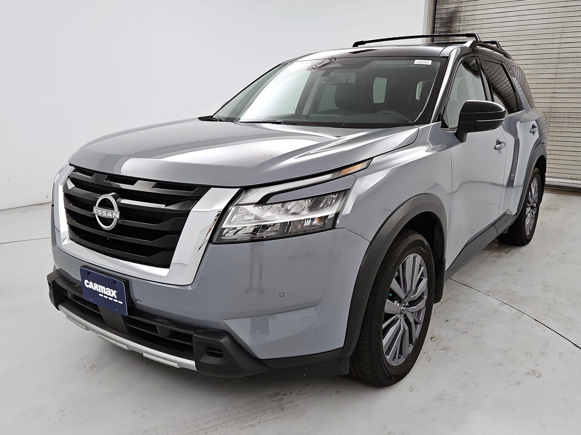 Thumbnail: 2023 Nissan Pathfinder - 3