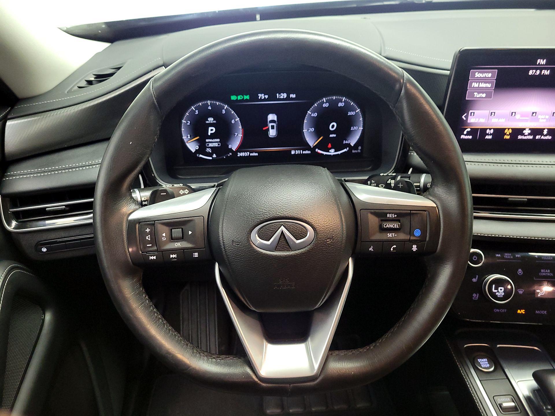 Thumbnail: 2023 INFINITI QX60 - 10