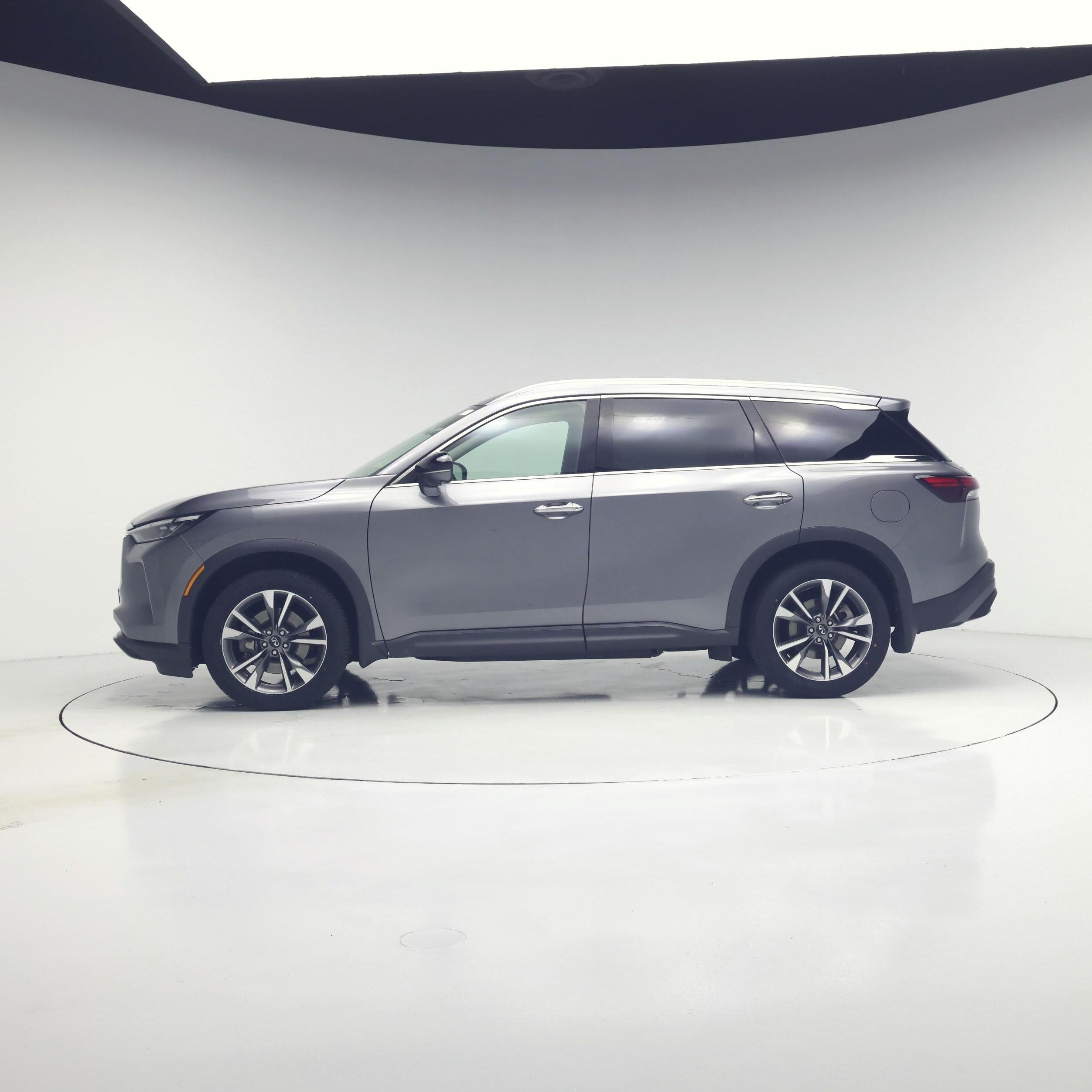 Thumbnail: 2023 INFINITI QX60 - 3
