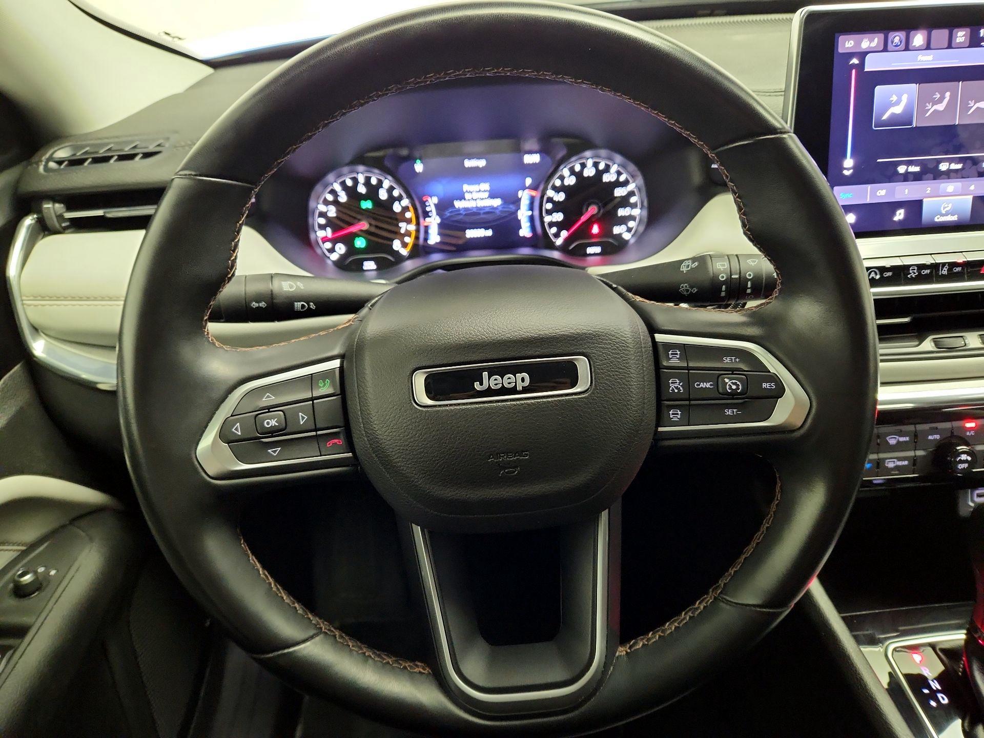 Thumbnail: 2022 Jeep Compass - 10