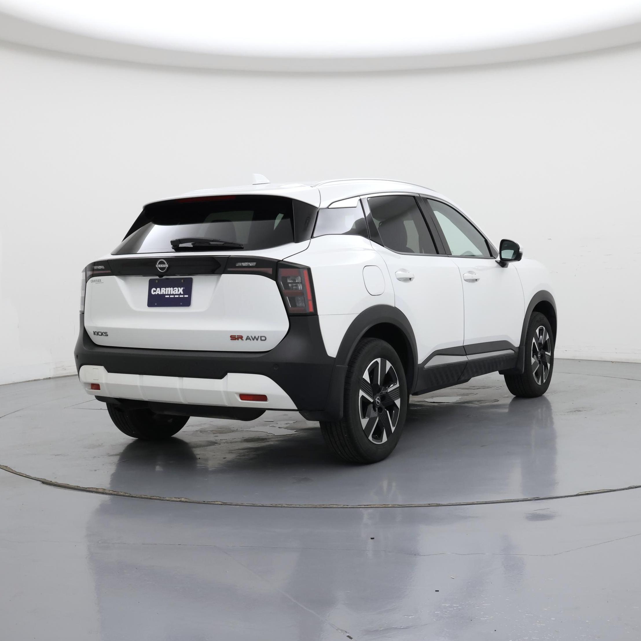 Thumbnail: 2025 Nissan Kicks - 8