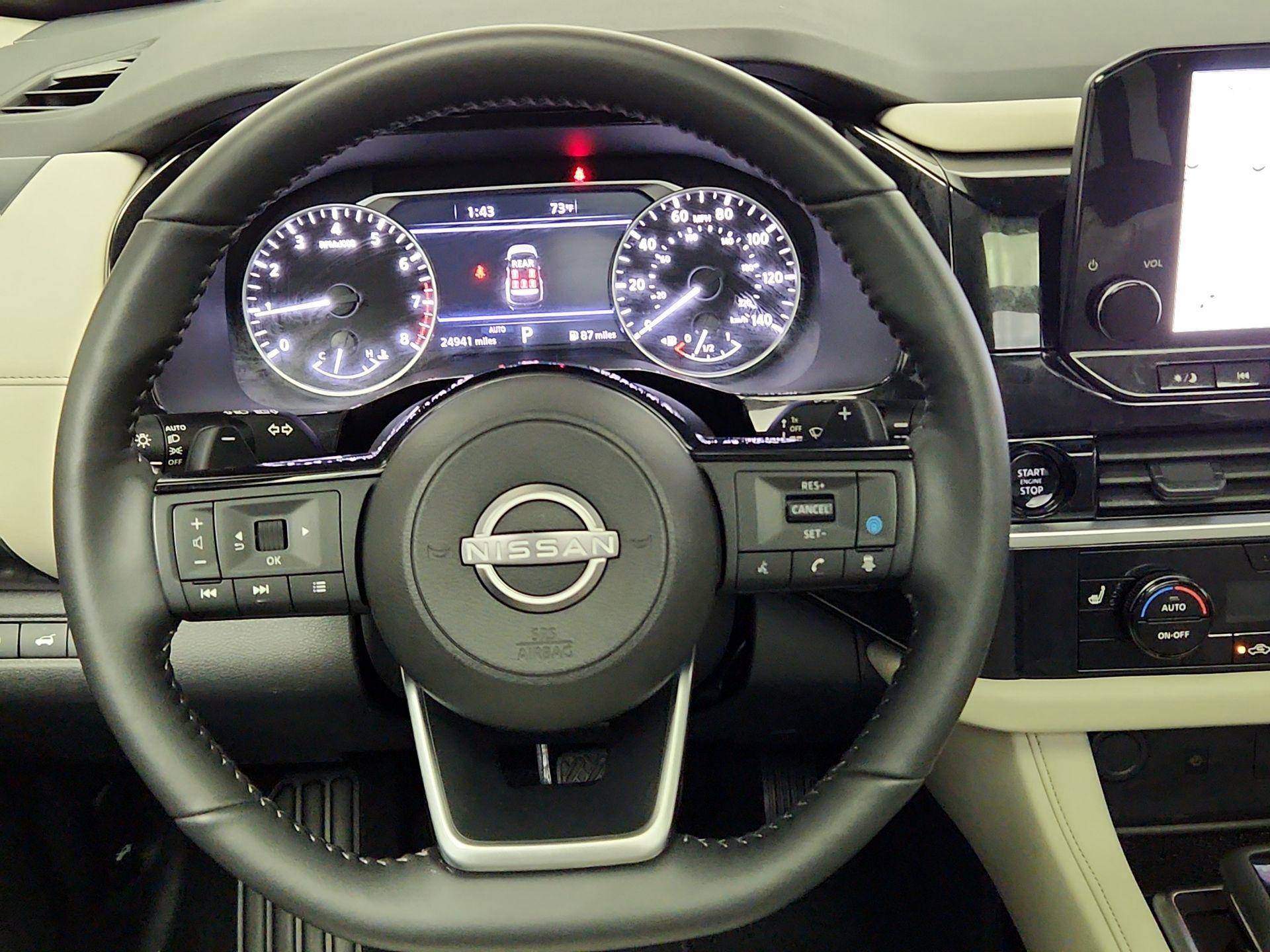 Thumbnail: 2025 Nissan Pathfinder - 10