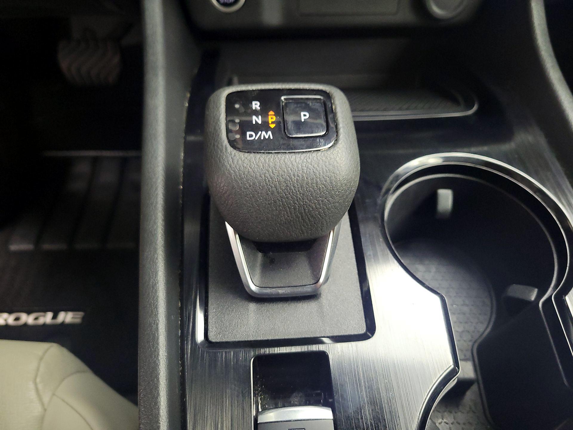 Thumbnail: 2023 Nissan Rogue - 16