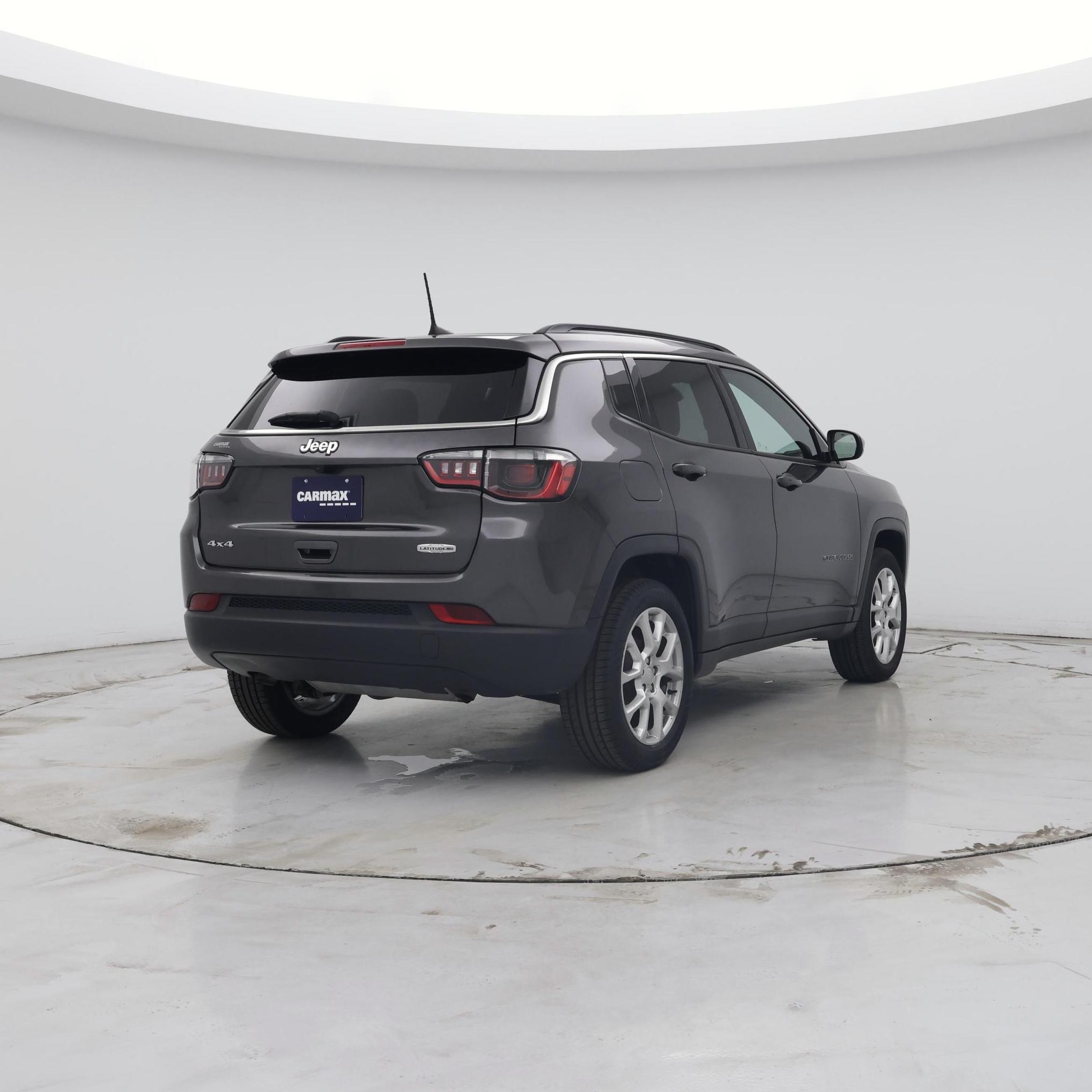 Thumbnail: 2023 Jeep Compass - 8