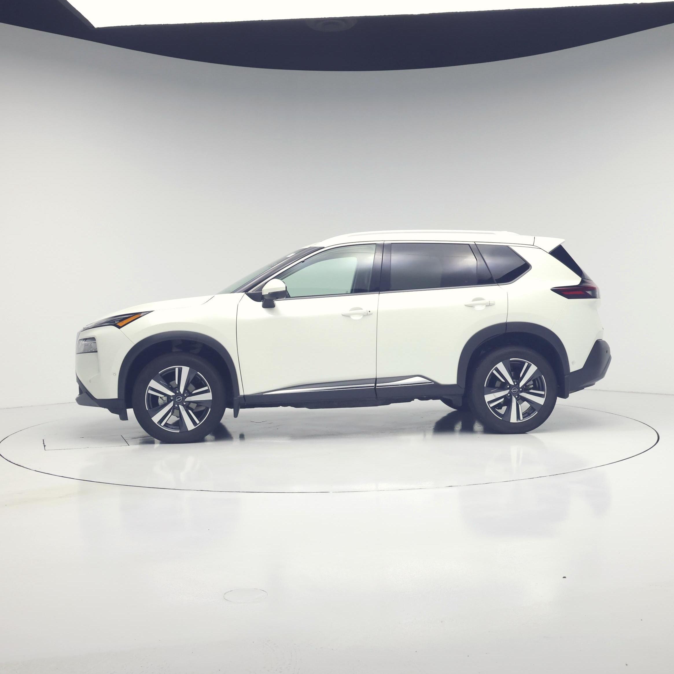 Thumbnail: 2023 Nissan Rogue - 3