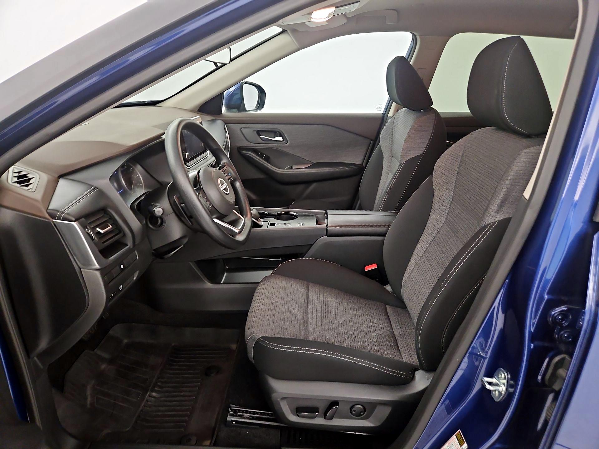 Thumbnail: 2023 Nissan Rogue - 9