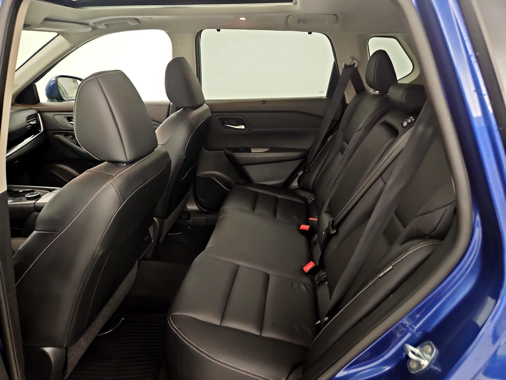 Thumbnail: 2023 Nissan Rogue - 19