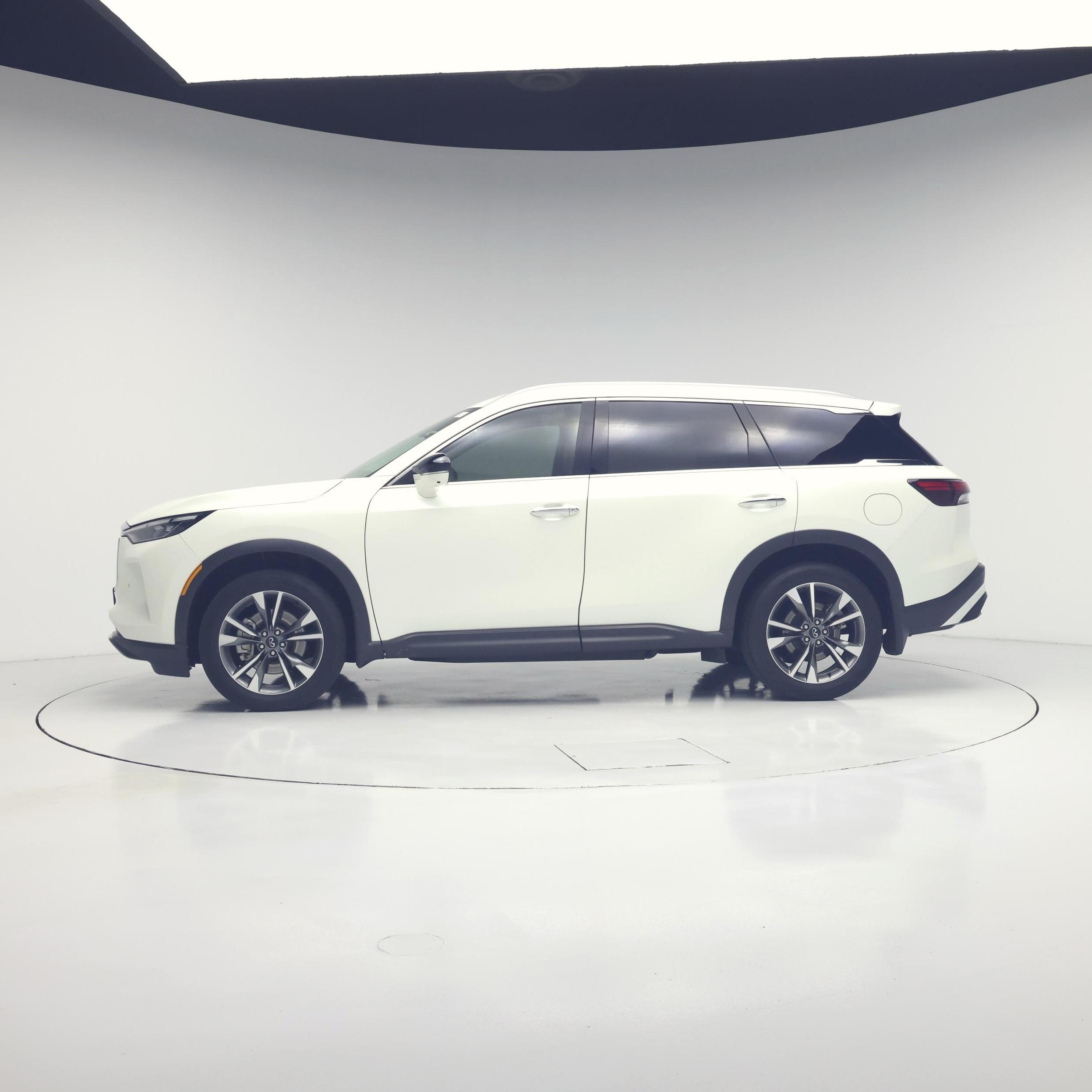 Thumbnail: 2023 INFINITI QX60 - 3