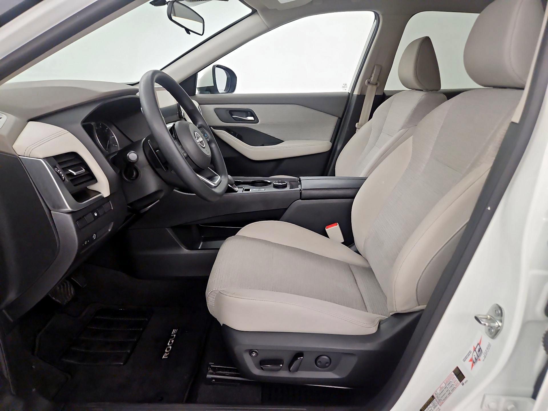 Thumbnail: 2023 Nissan Rogue - 9