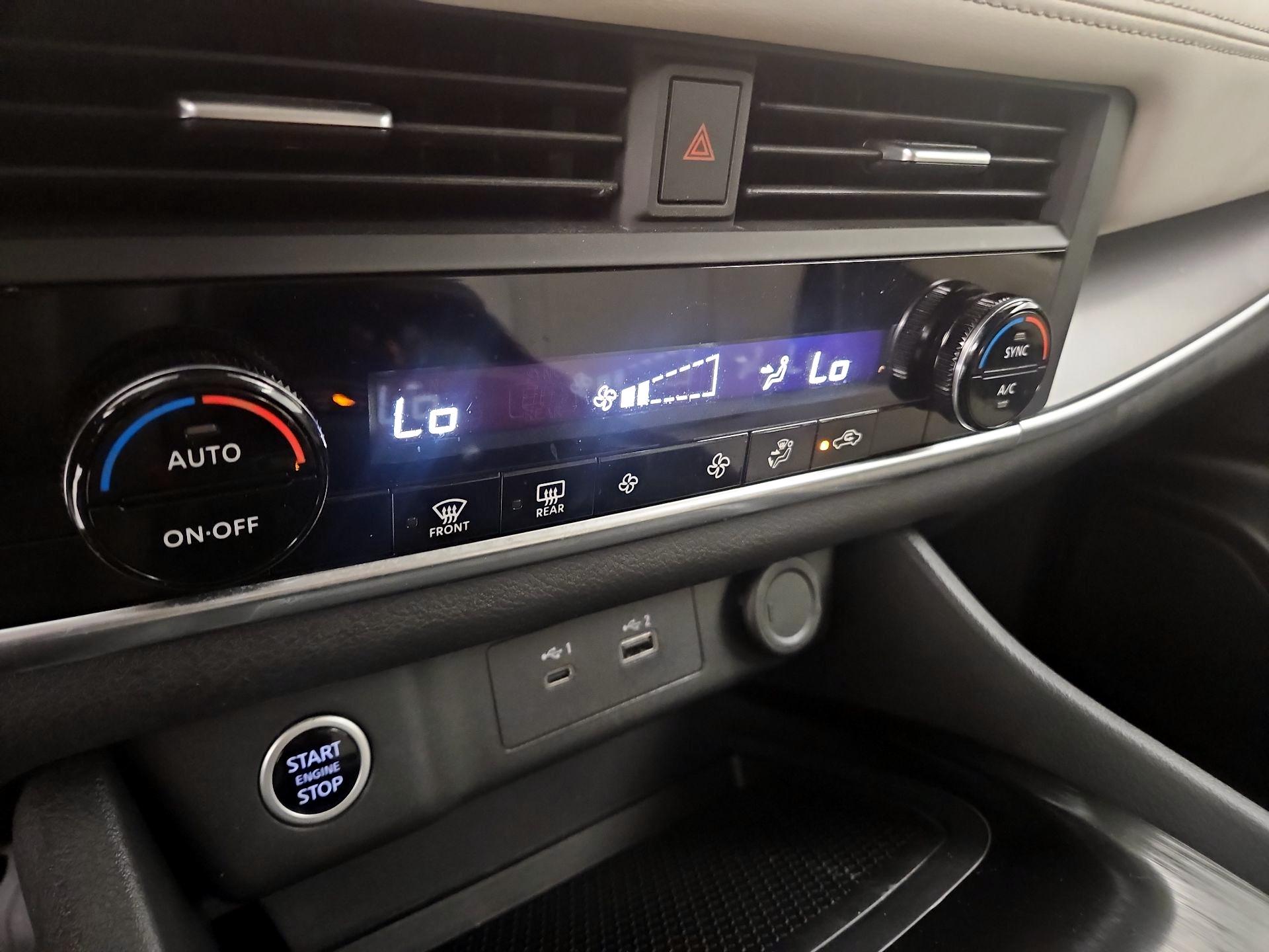 Thumbnail: 2023 Nissan Rogue - 14