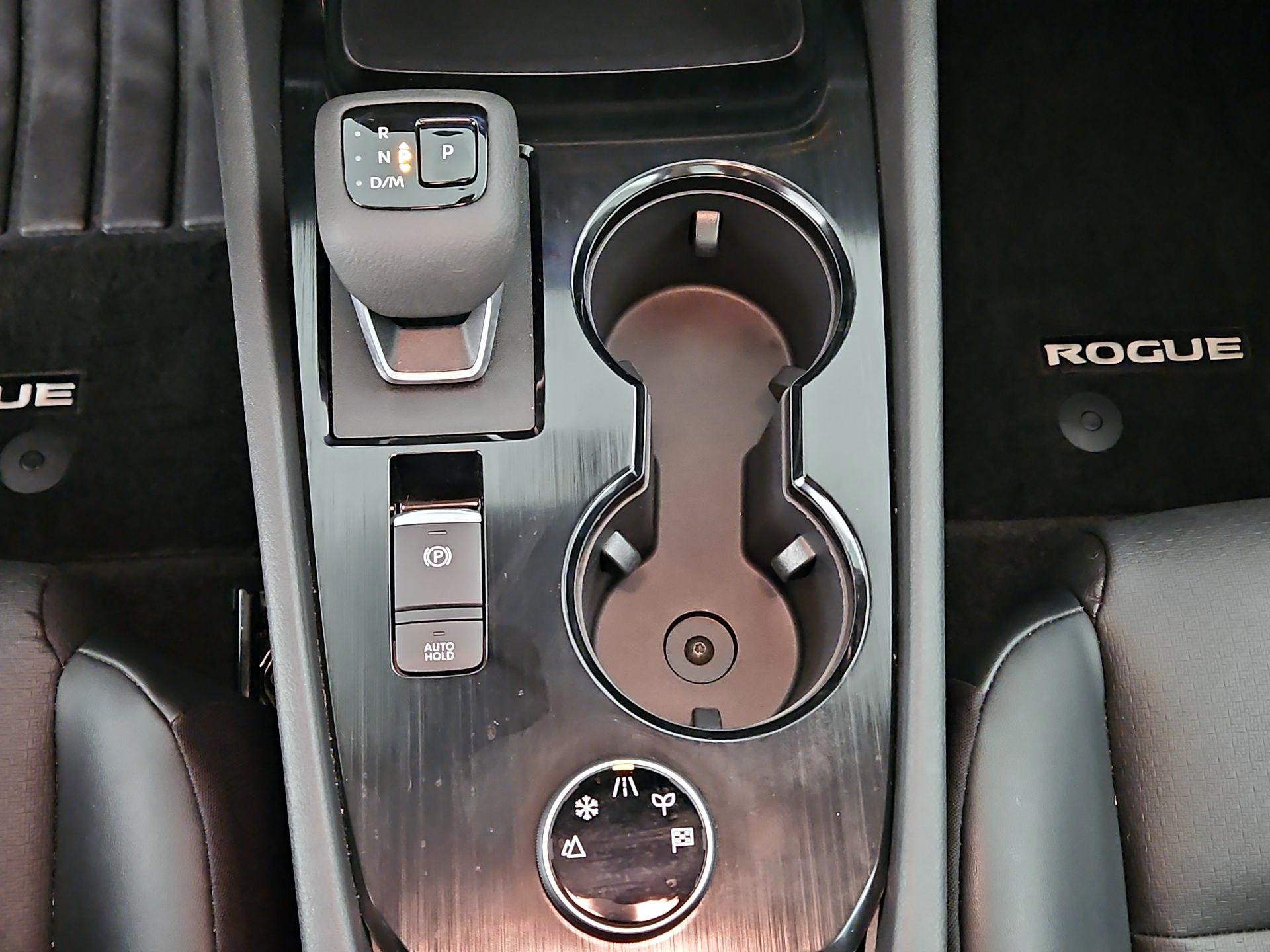 Thumbnail: 2023 Nissan Rogue - 15