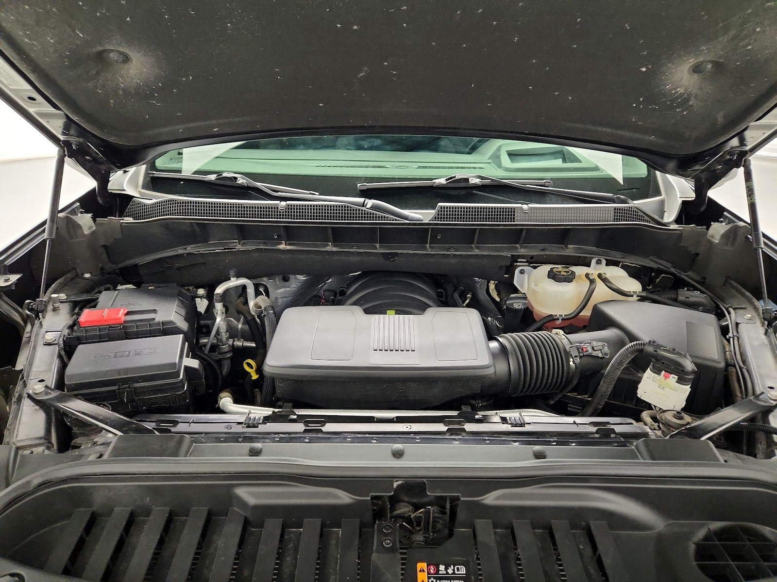 2025 Chevrolet Silverado 1500 LTZ - Photo 23