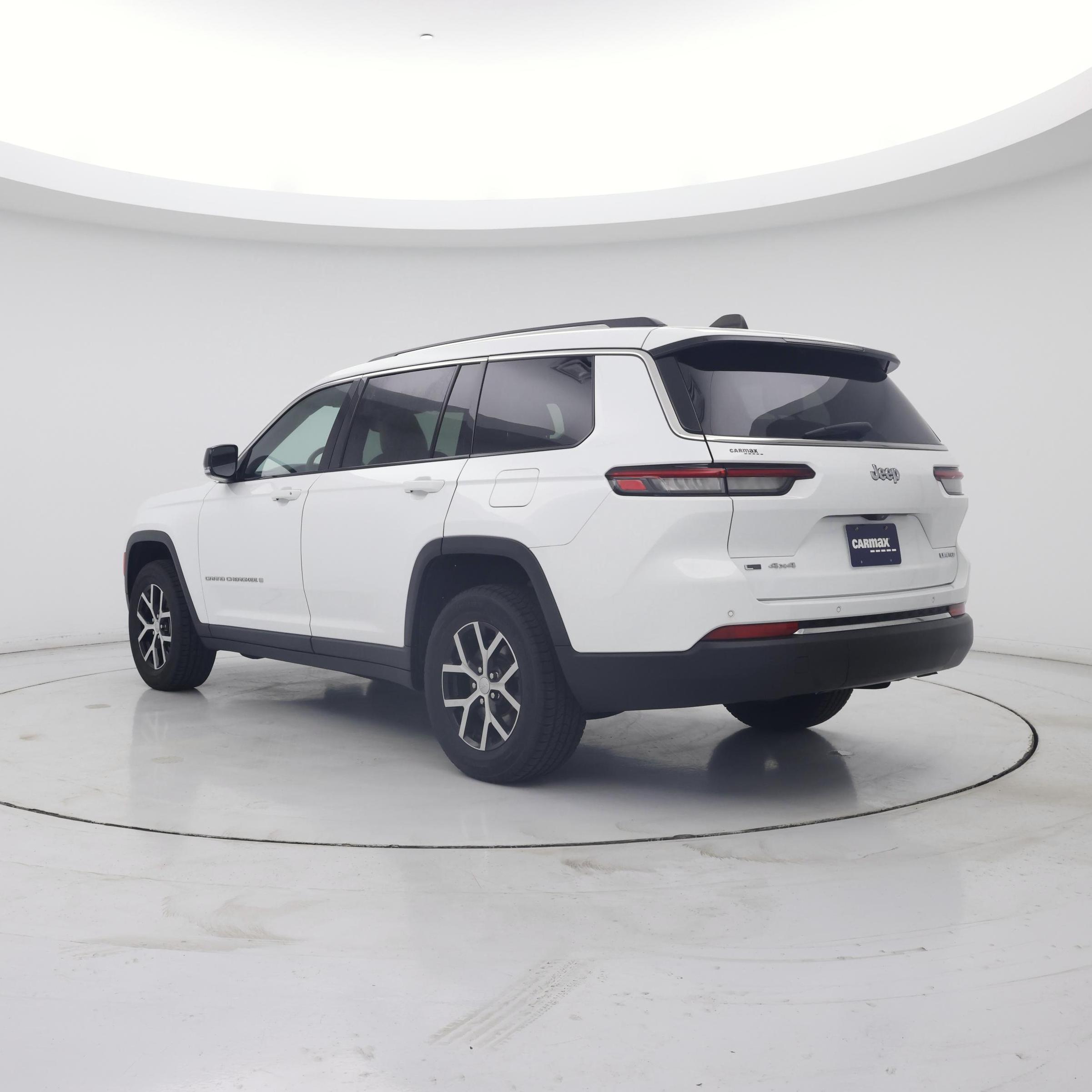 Thumbnail: 2023 Jeep Grand Cherokee L - 2