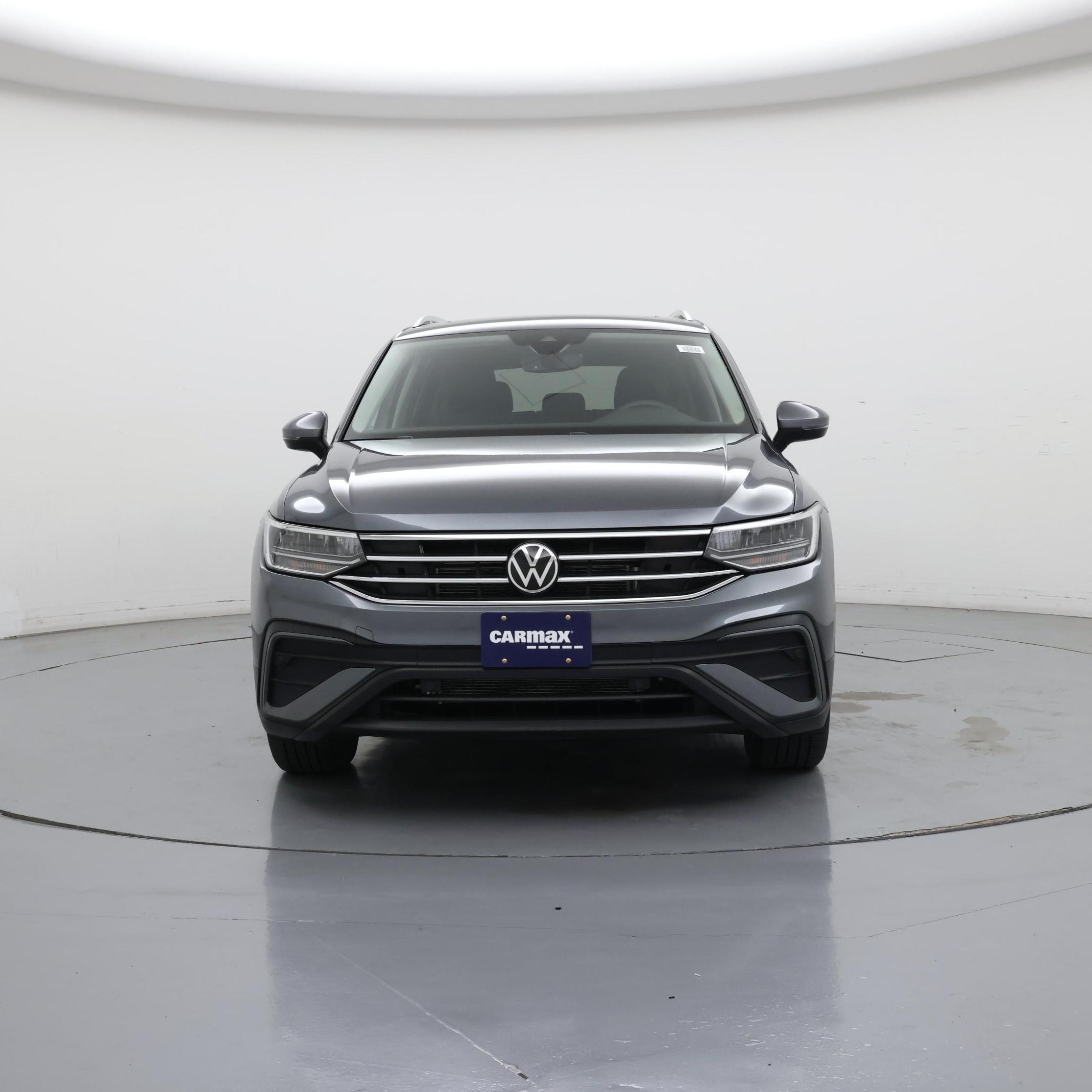 Thumbnail: 2023 Volkswagen Tiguan - 5