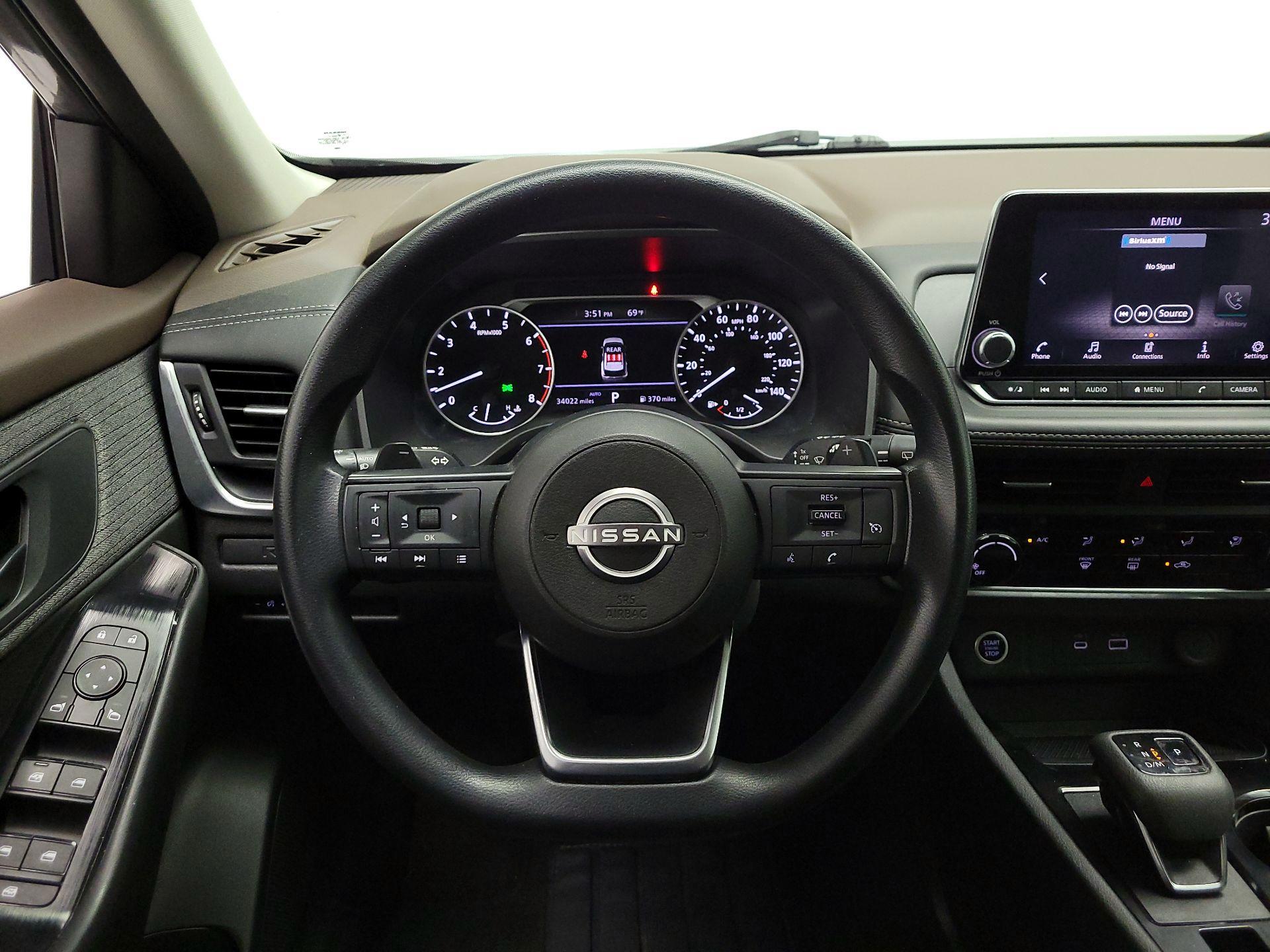 Thumbnail: 2023 Nissan Rogue - 10