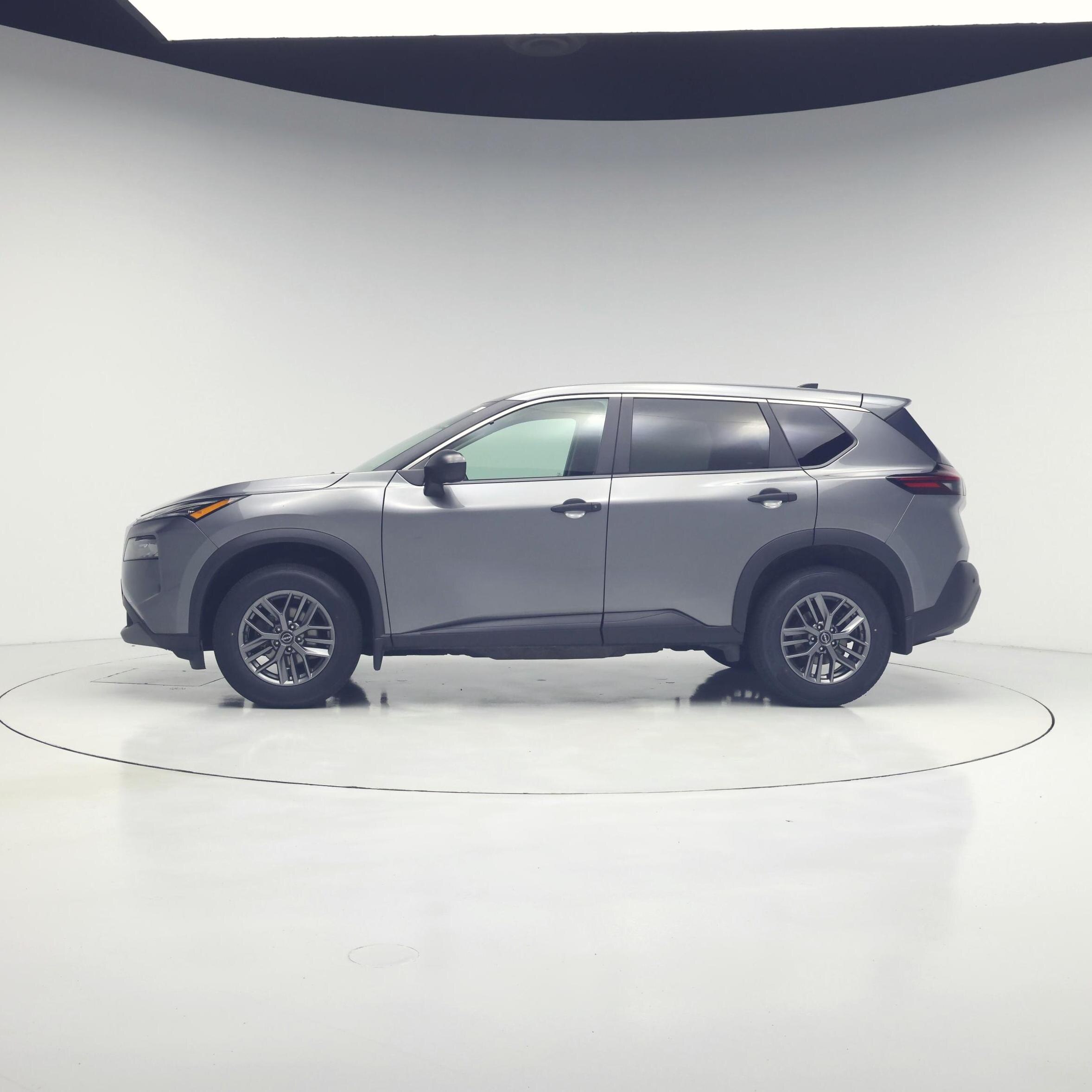 Thumbnail: 2023 Nissan Rogue - 3