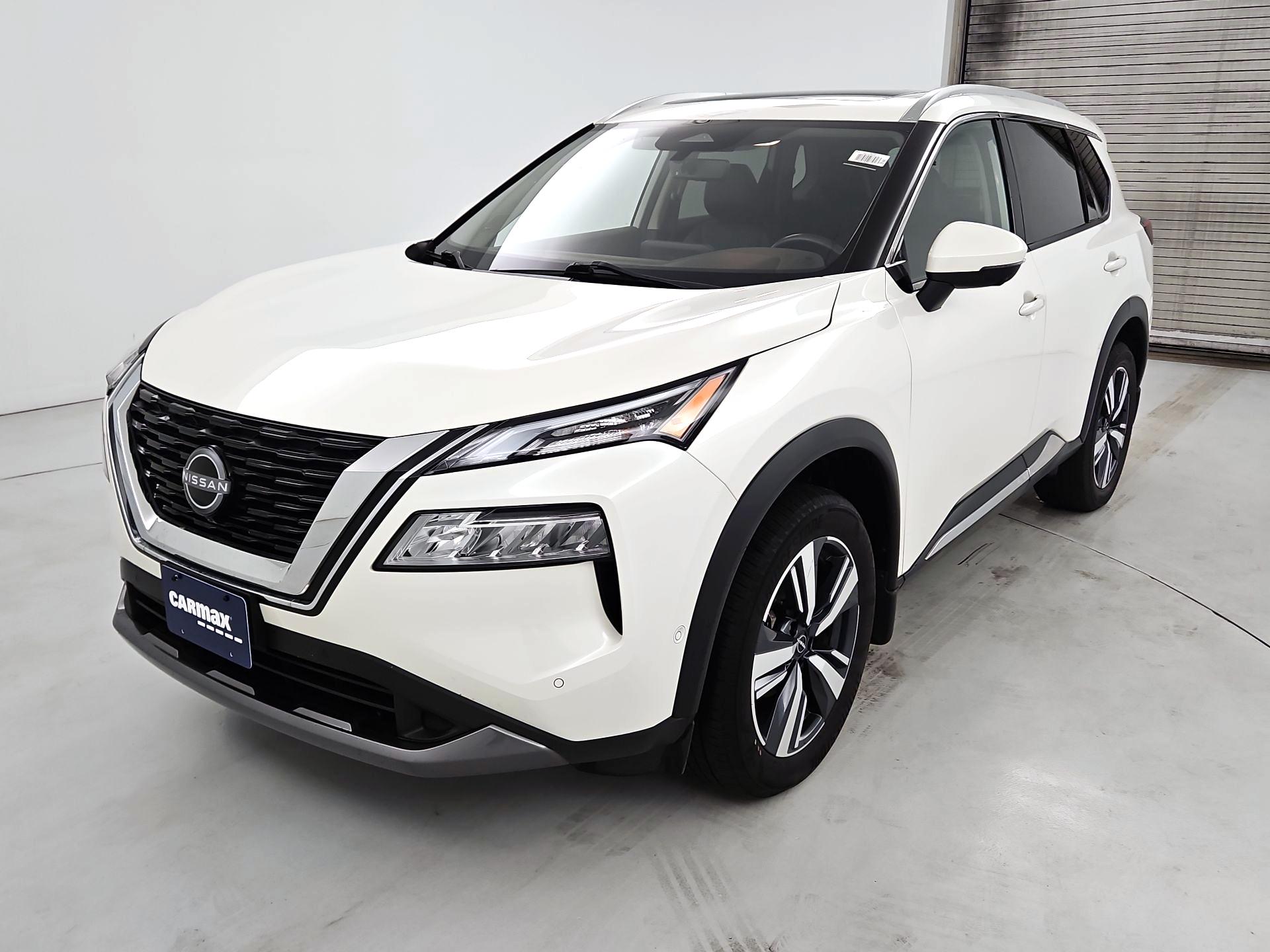 Thumbnail: 2023 Nissan Rogue - 3