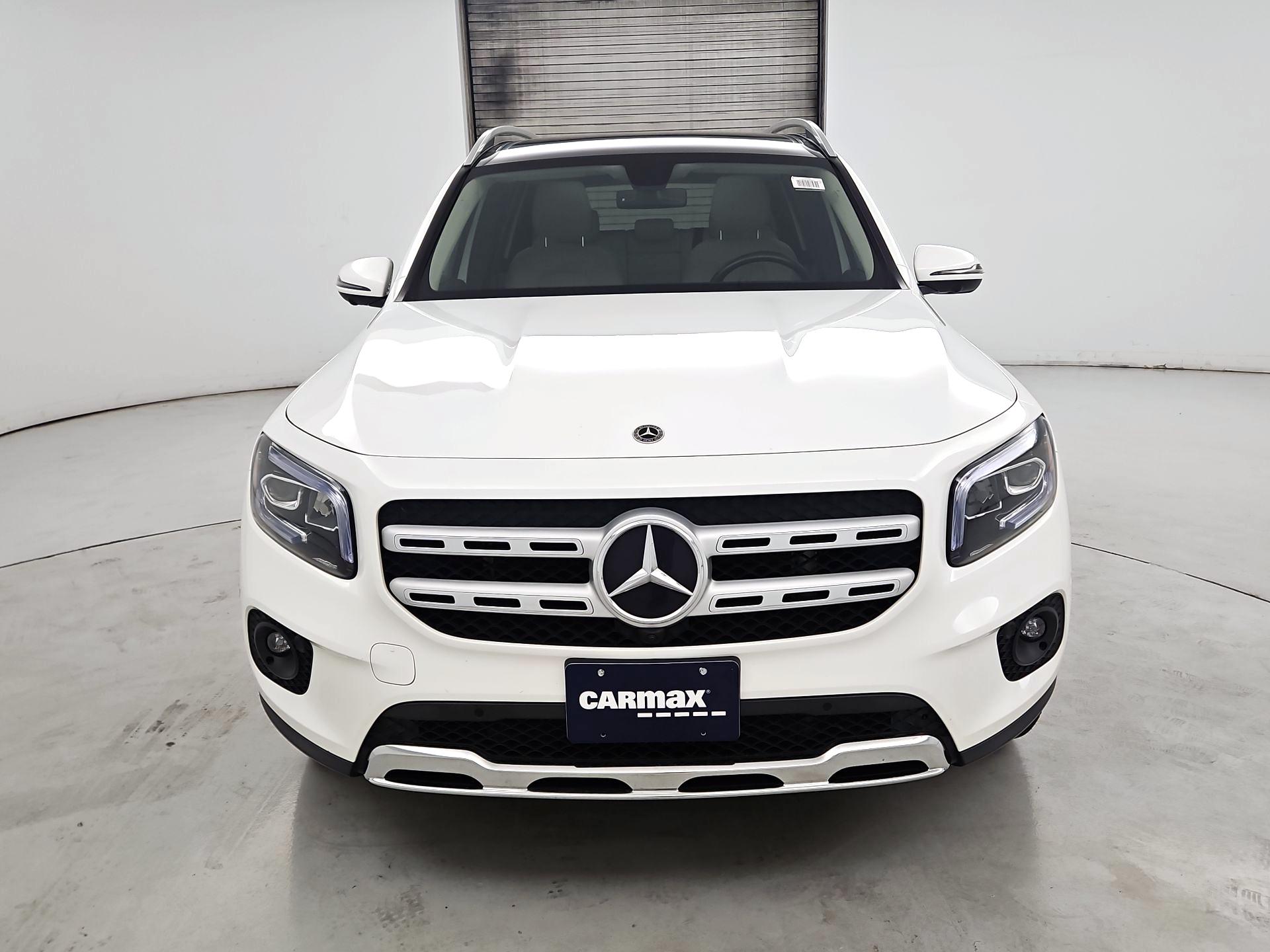 Thumbnail: 2022 Mercedes-Benz GLB - 2